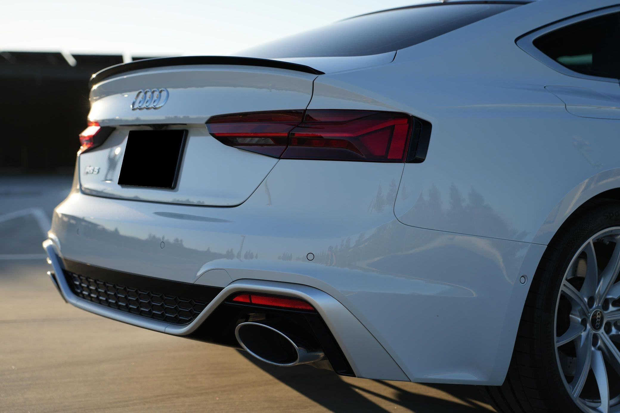 2023 Audi RS5 Sportback - Image 13