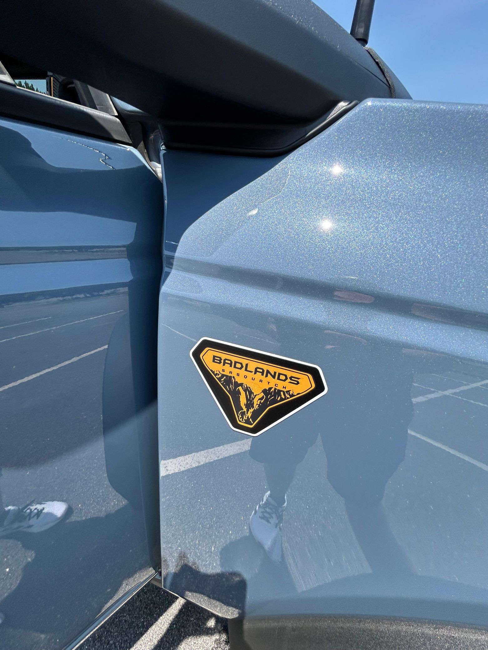 2024 Ford Bronco Badlands - Image 24