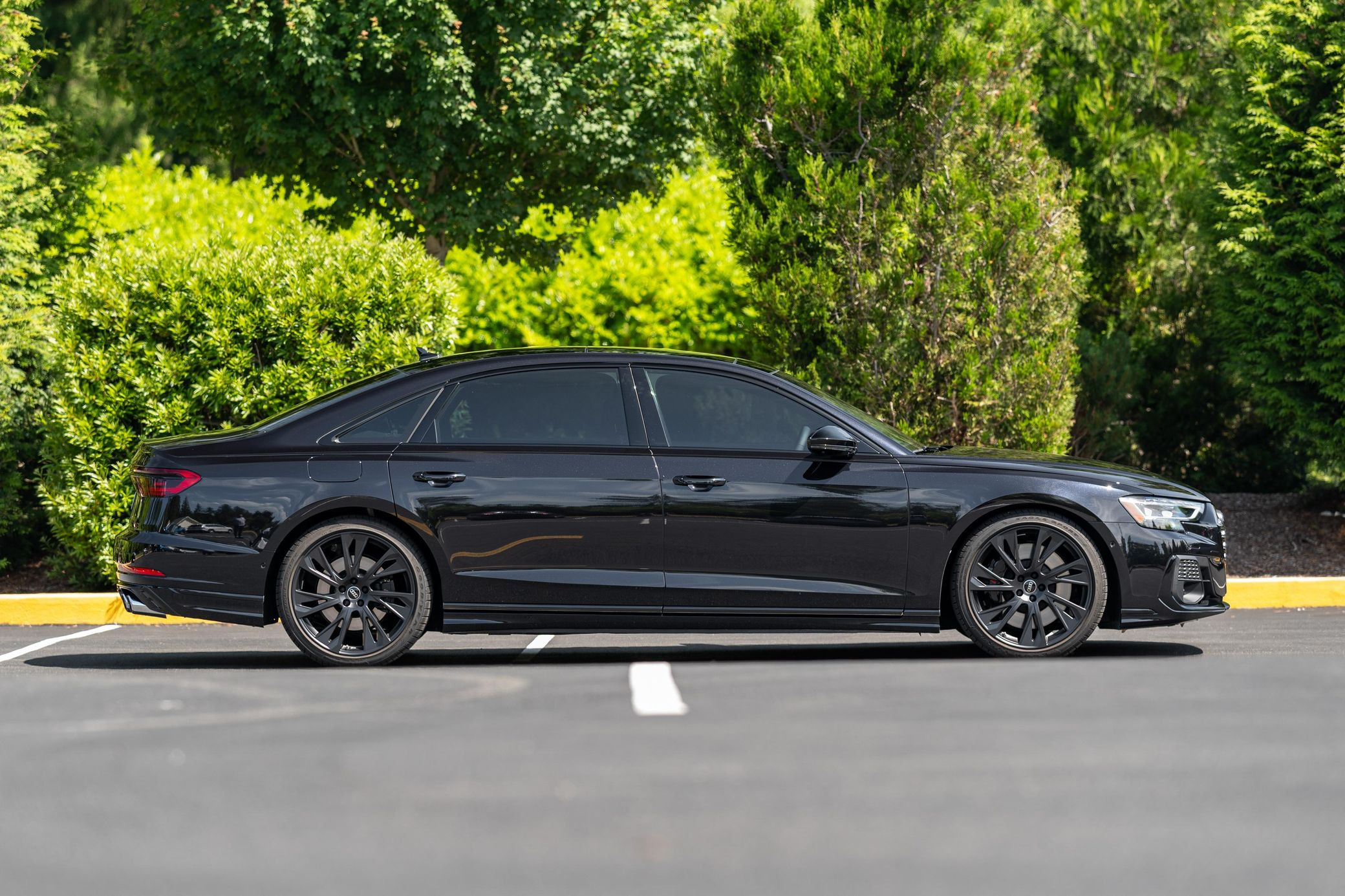 2025 Audi S8 - Image 25