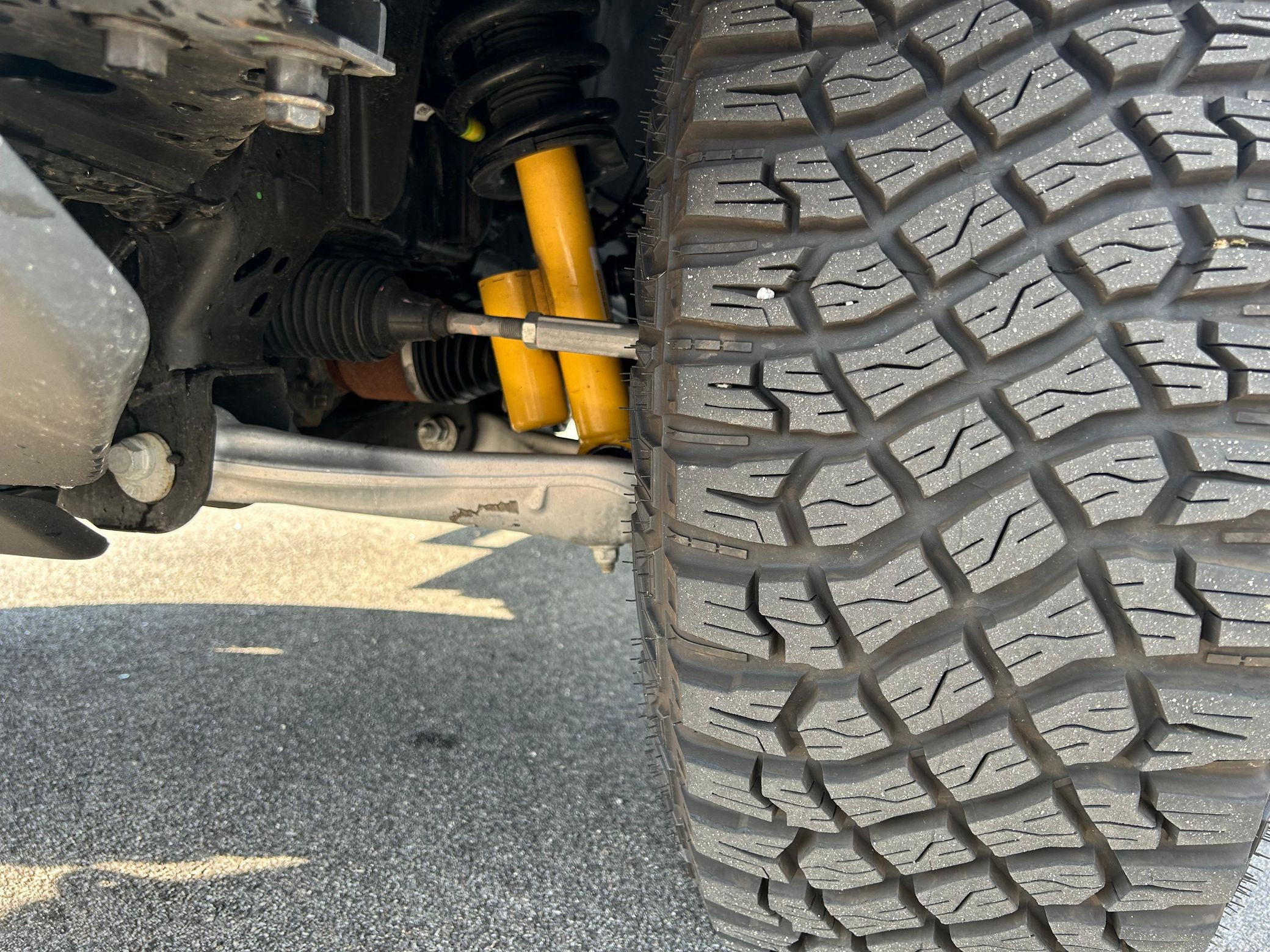 2024 Ford Bronco Badlands - Image 25