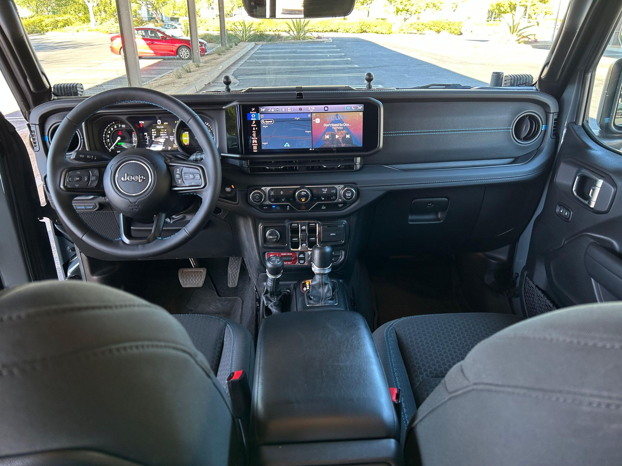 2024 Jeep Wrangler Rubicon 4xe - Image 28