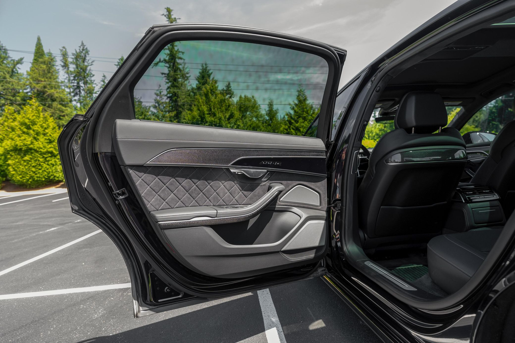 2025 Audi S8 - Image 27