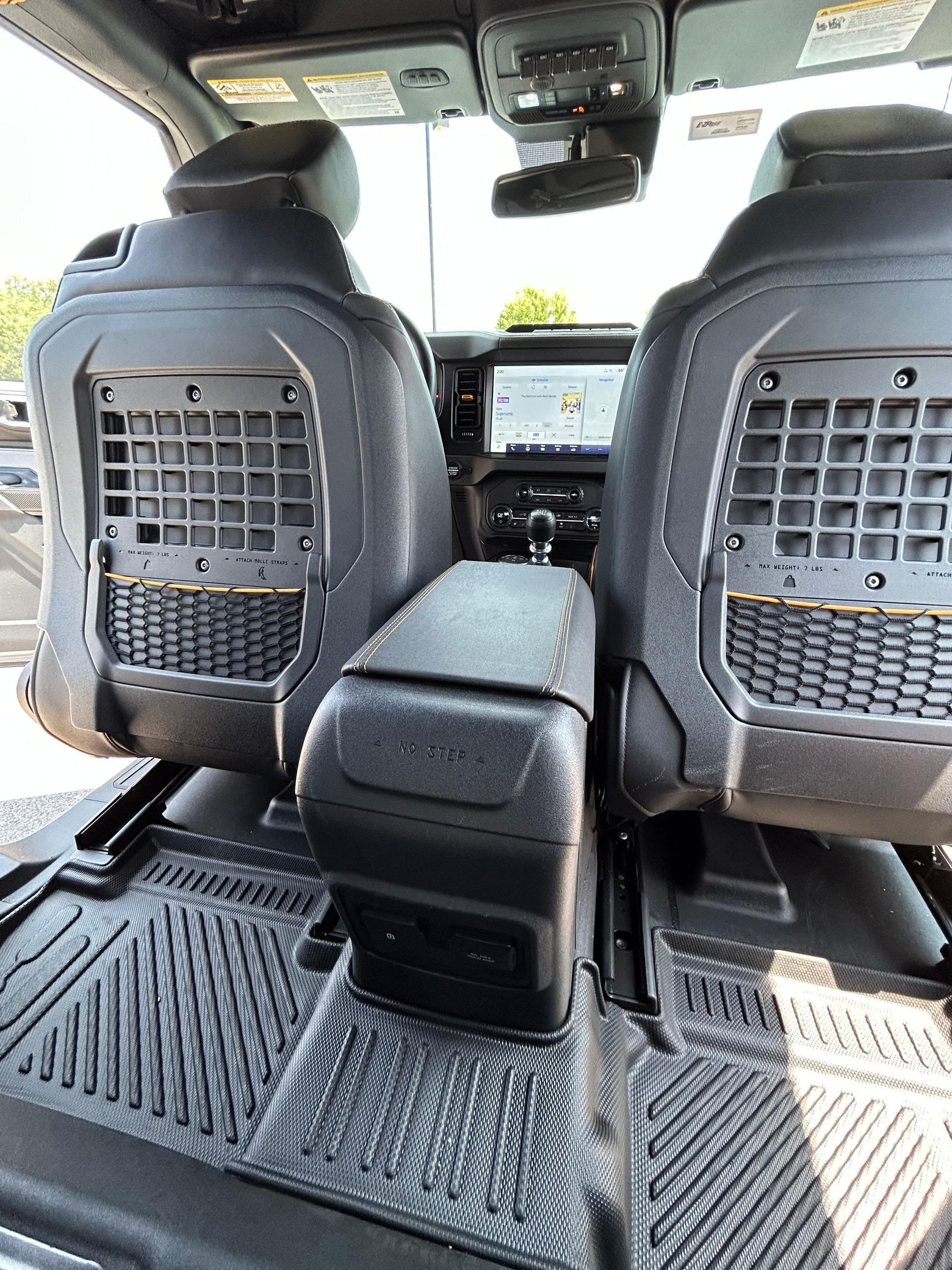 2024 Ford Bronco Badlands - Image 28