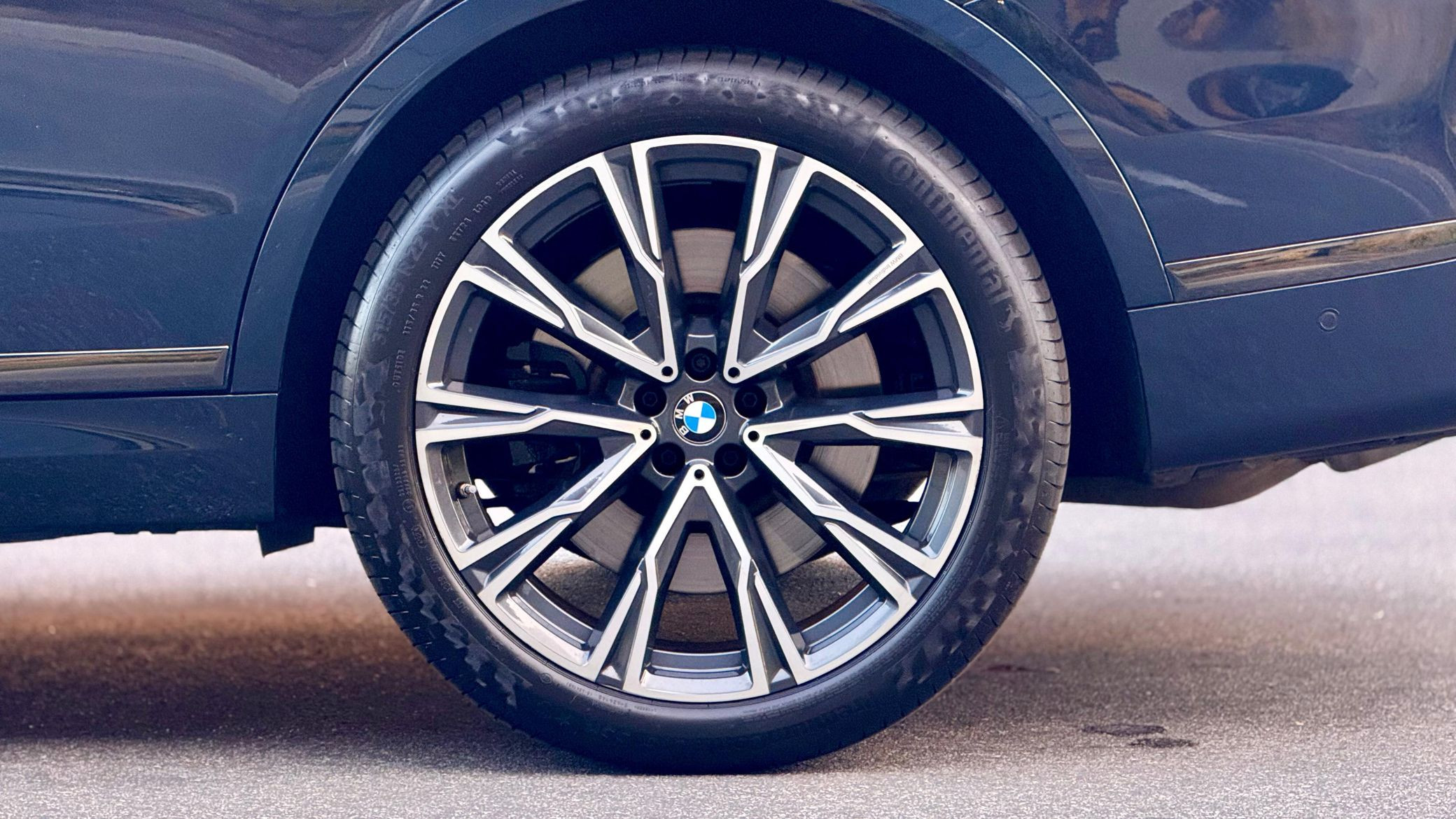 2021 BMW X7 M50i - Image 45