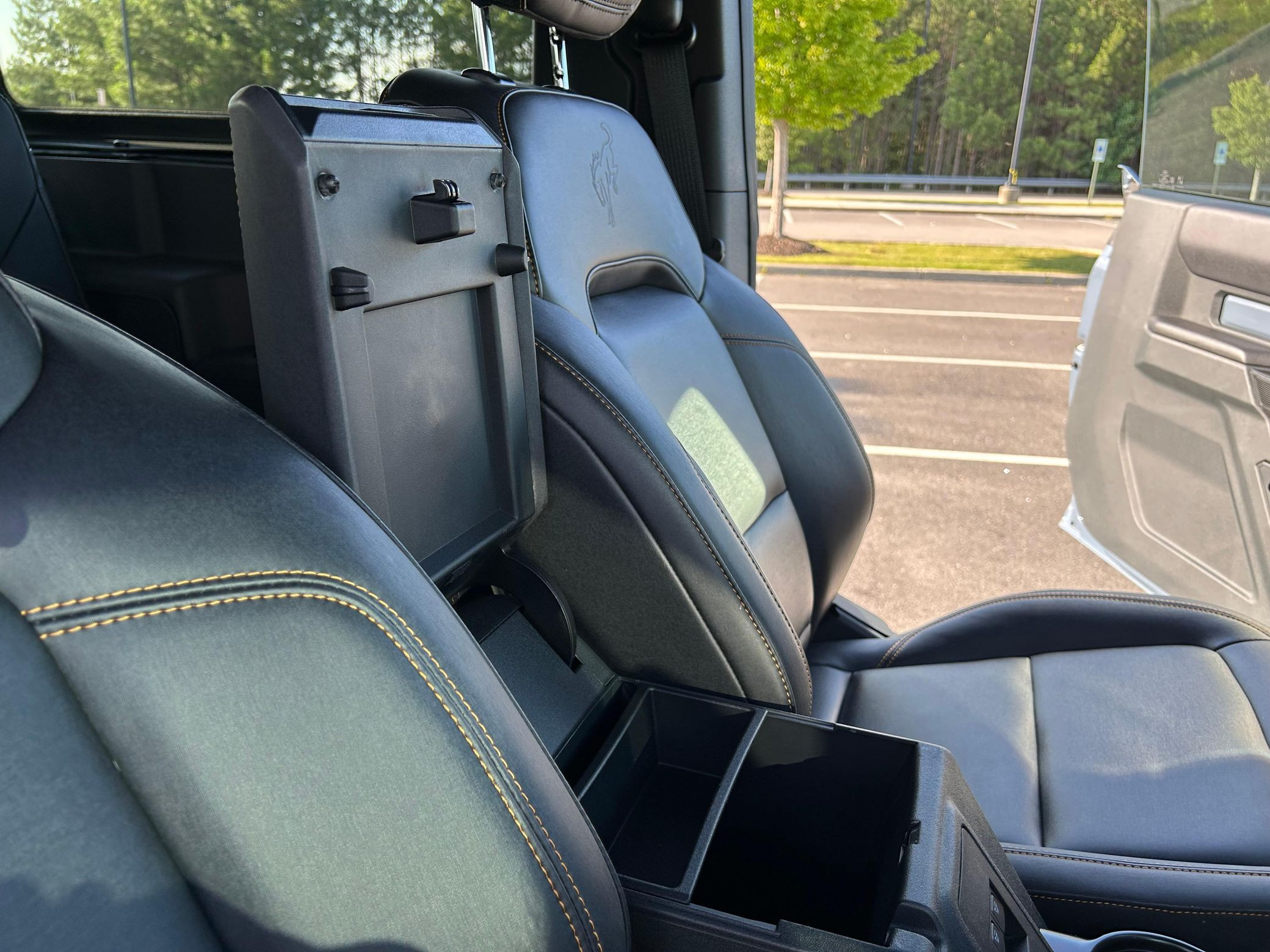 2024 Ford Bronco Badlands - Image 29