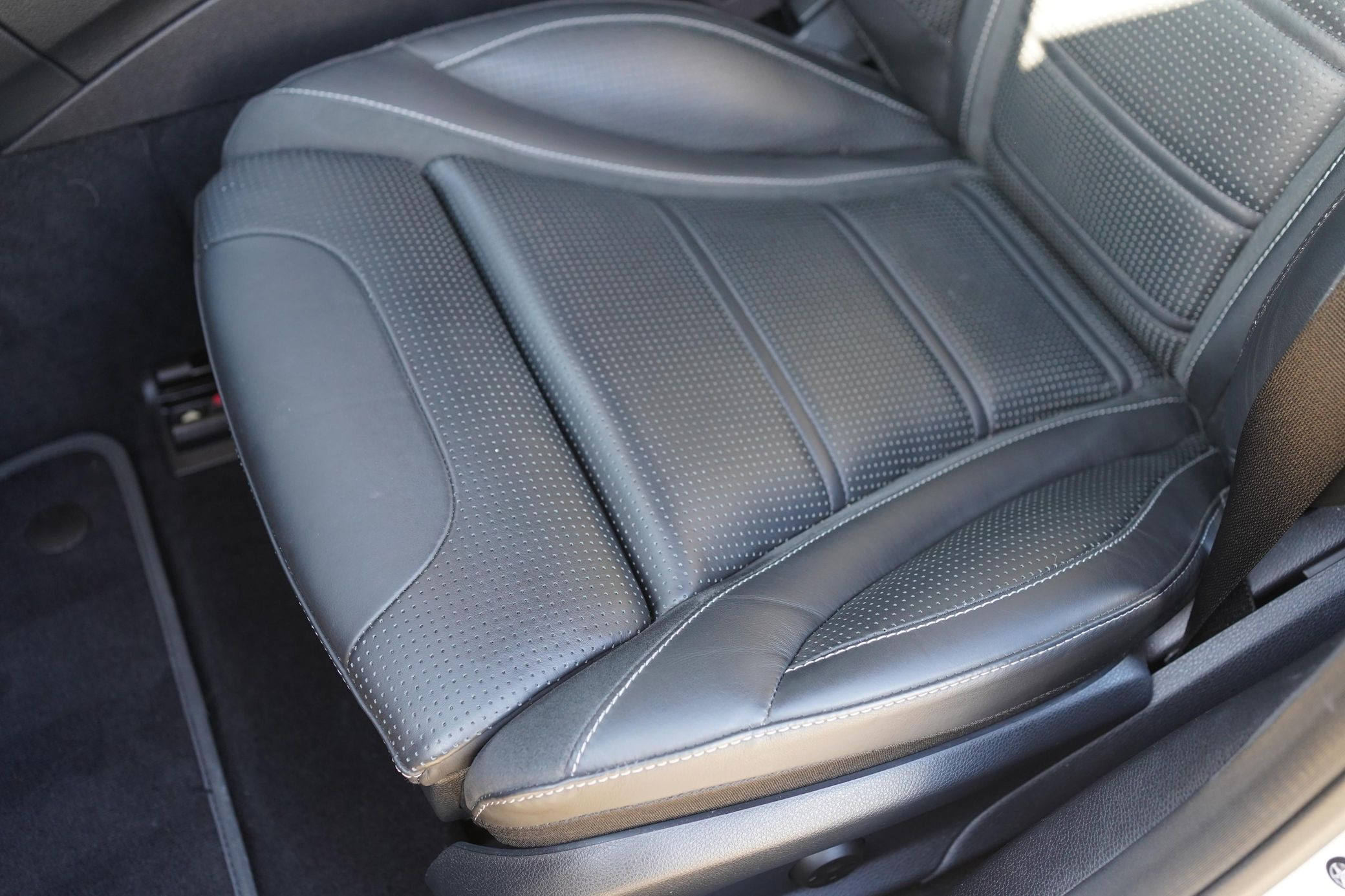 2020 Mercedes-Benz C-Class AMG C63 S - Image 25