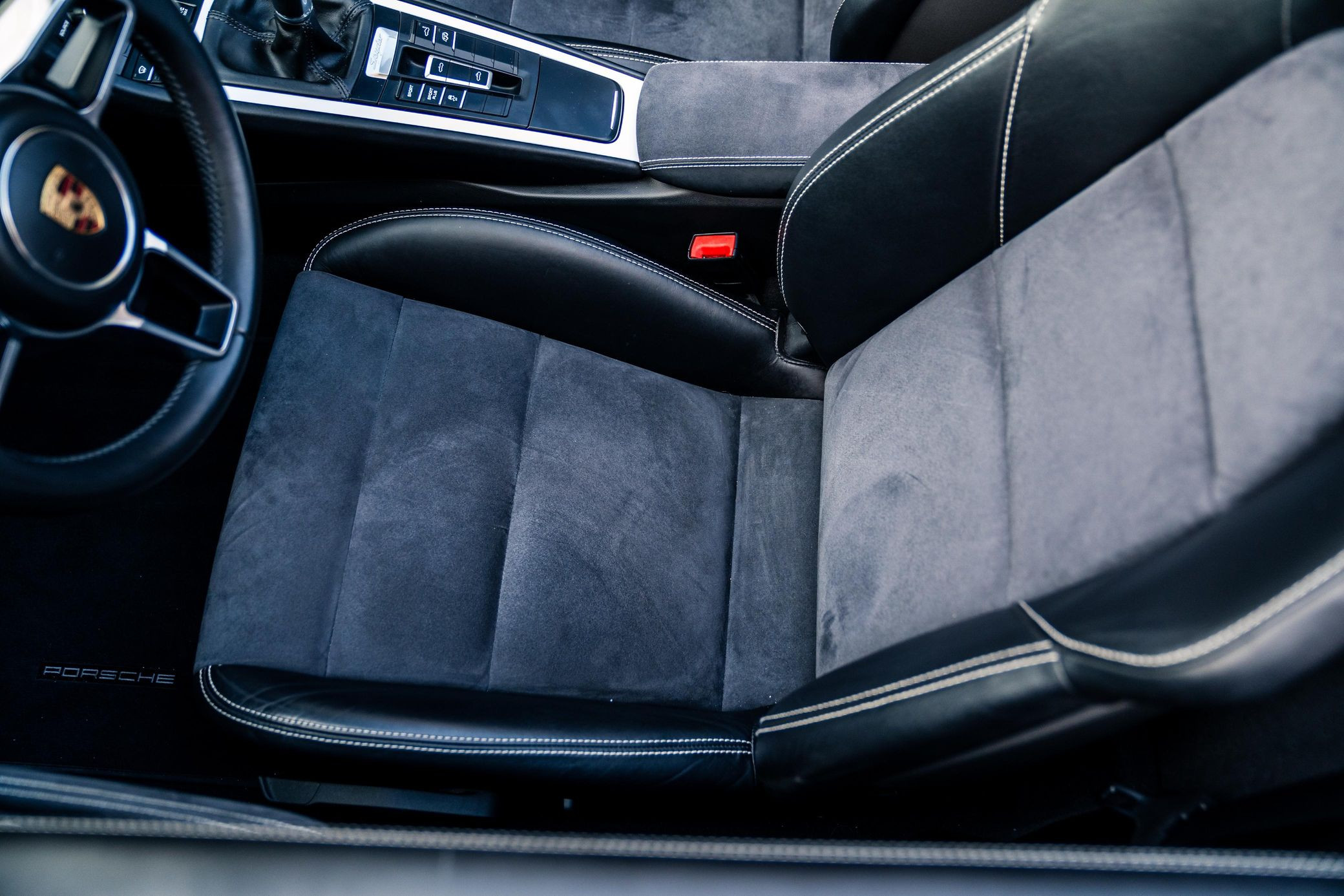 2016 Porsche Boxster Spyder - Image 58