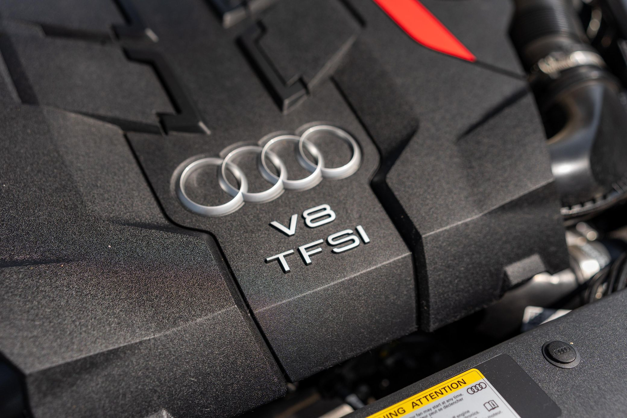 2025 Audi S8 - Image 31