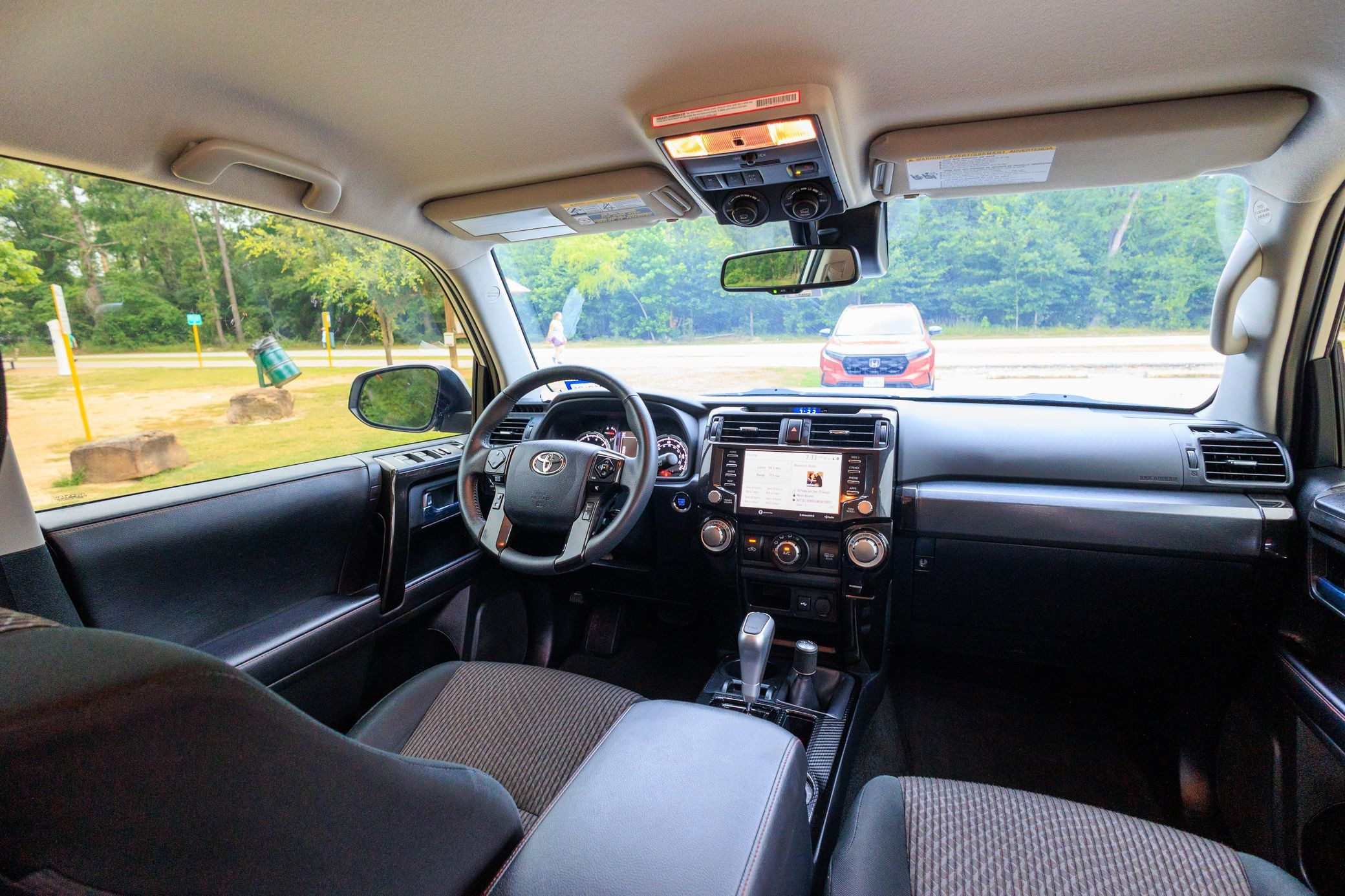 2023 Toyota 4Runner TRD Off-Road - Image 15