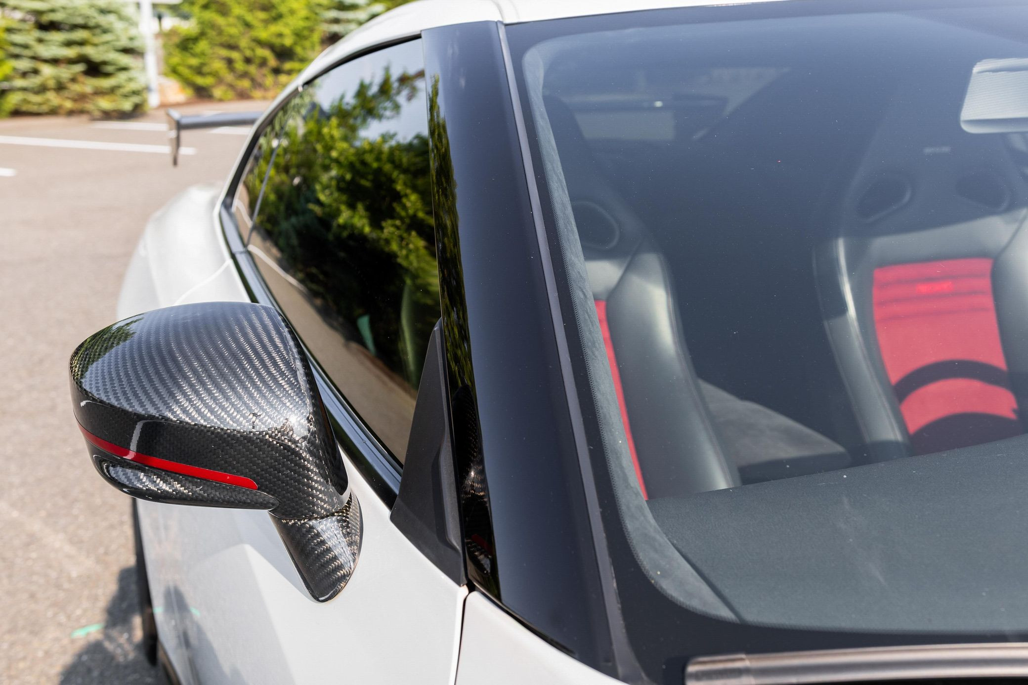 2015 Nissan GT-R NISMO - Image 15