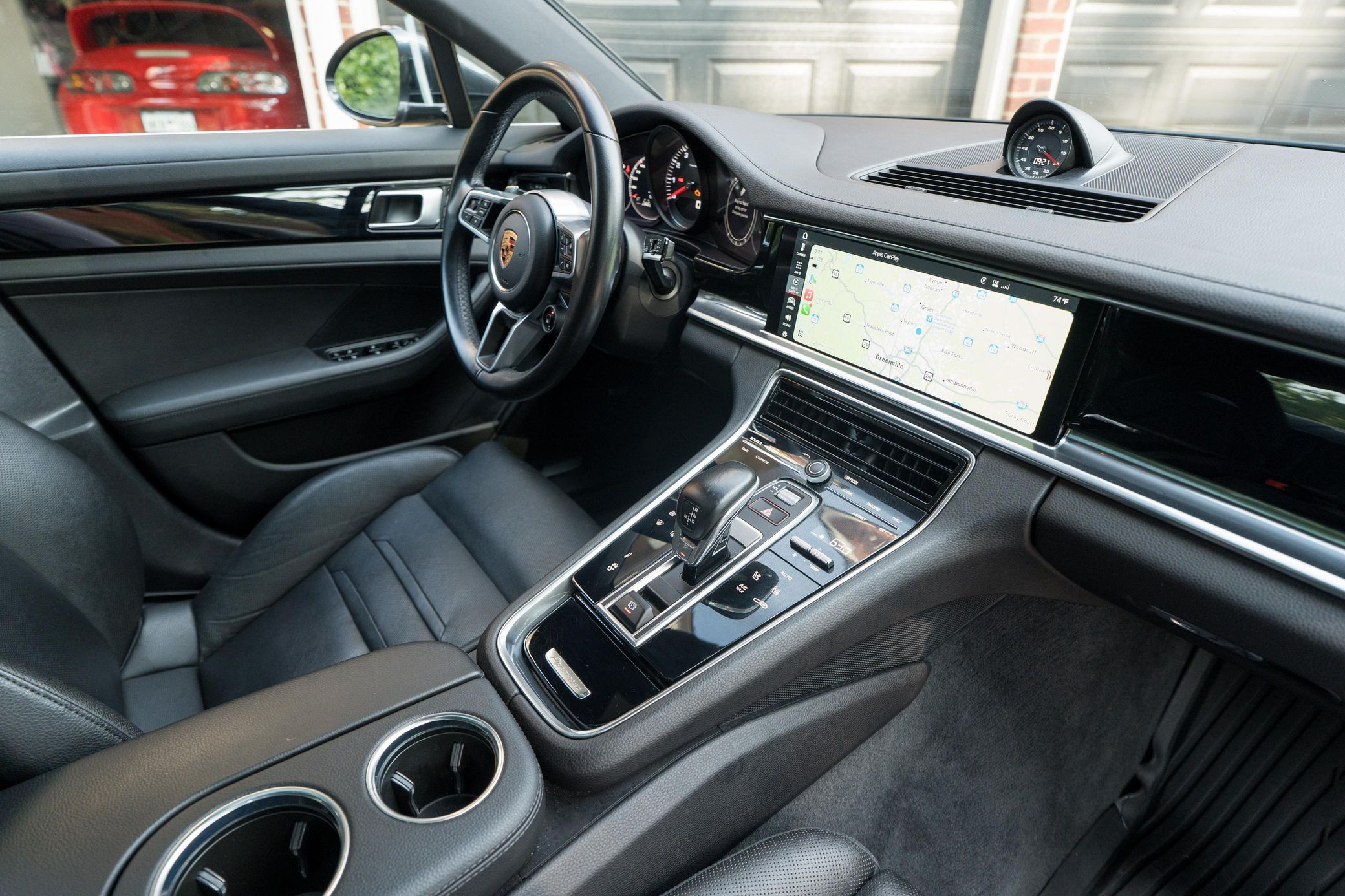 2020 Porsche Panamera 4S - Image 17