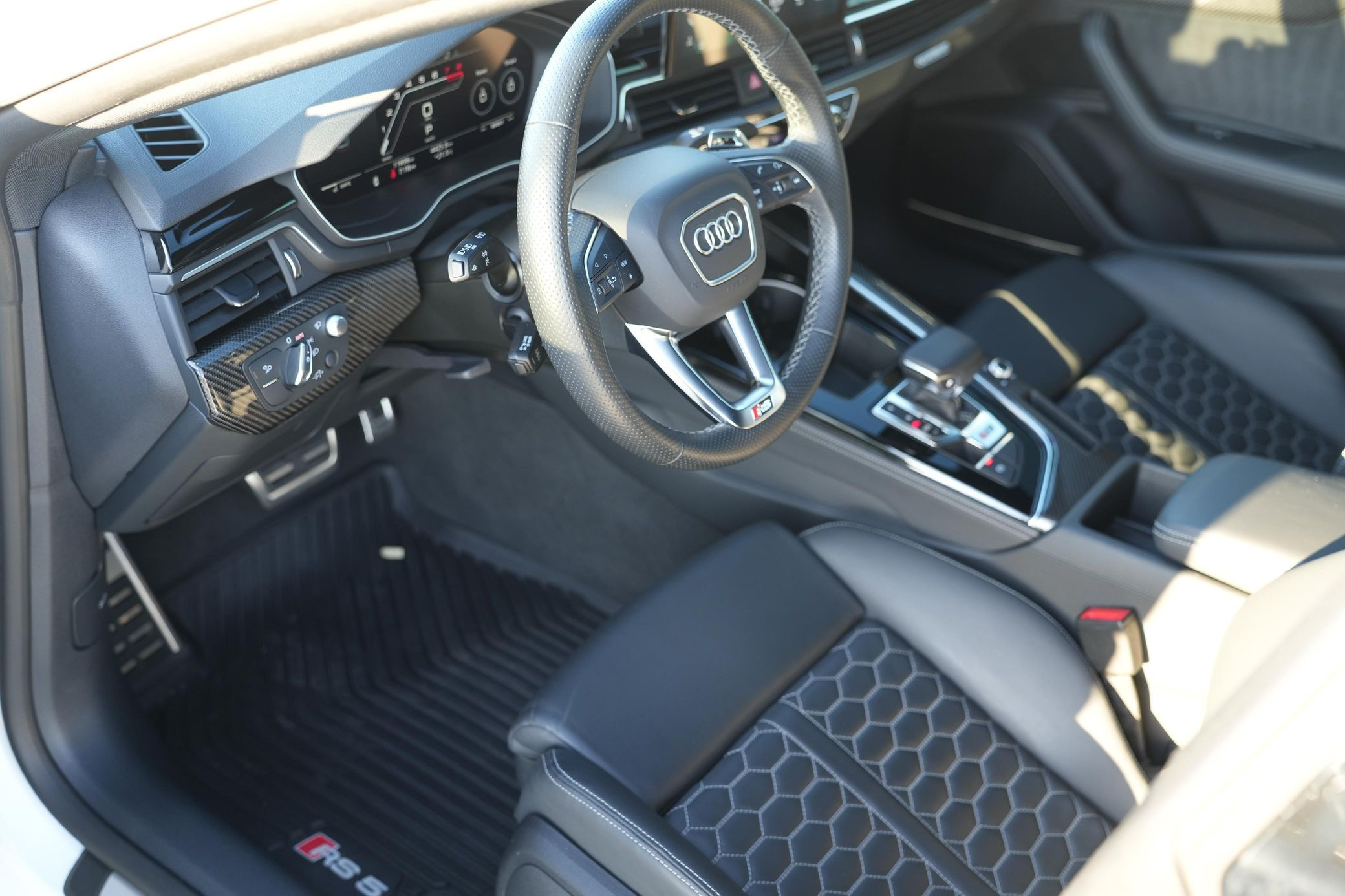 2023 Audi RS5 Sportback - Image 27