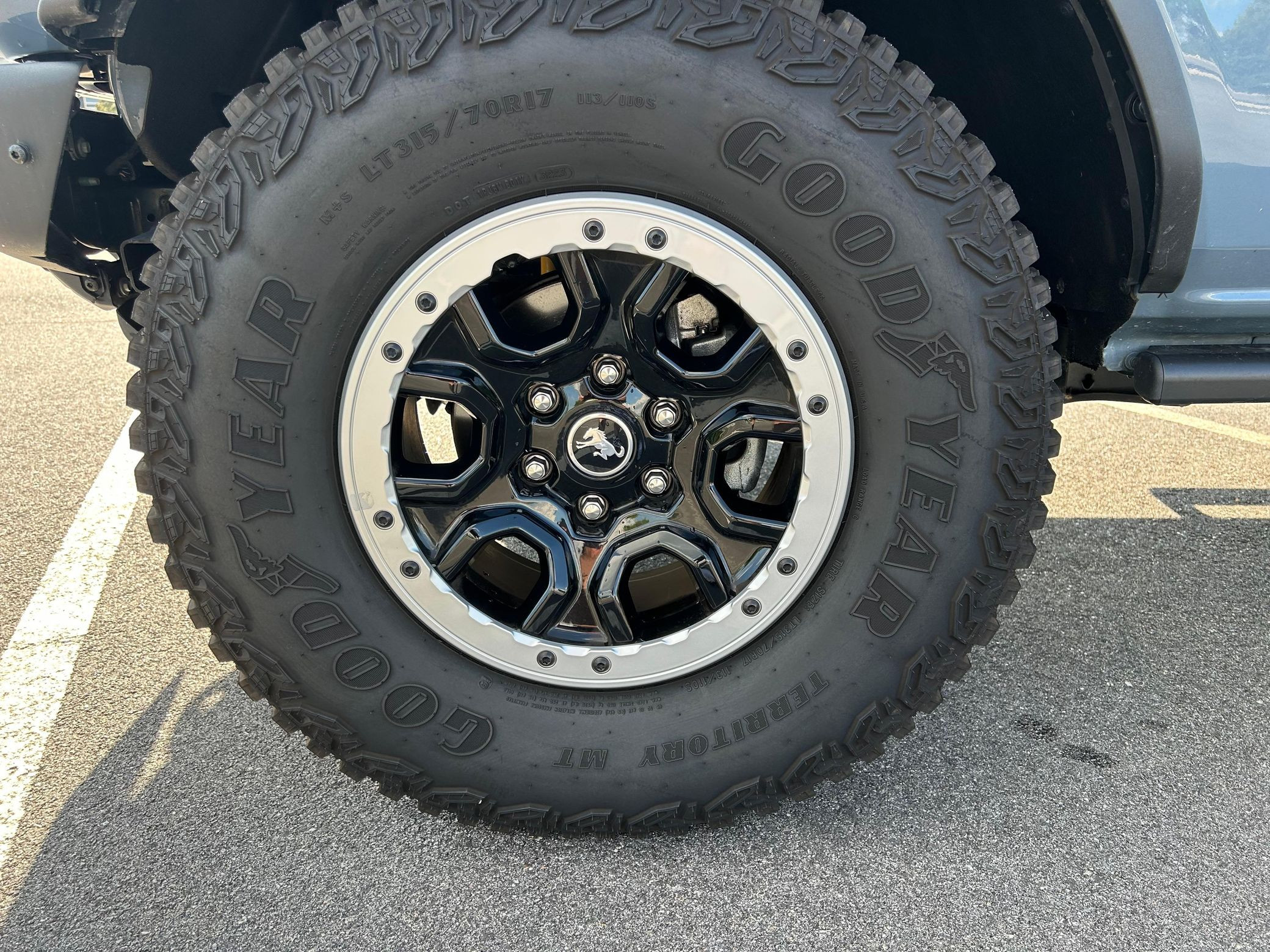 2024 Ford Bronco Badlands - Image 39