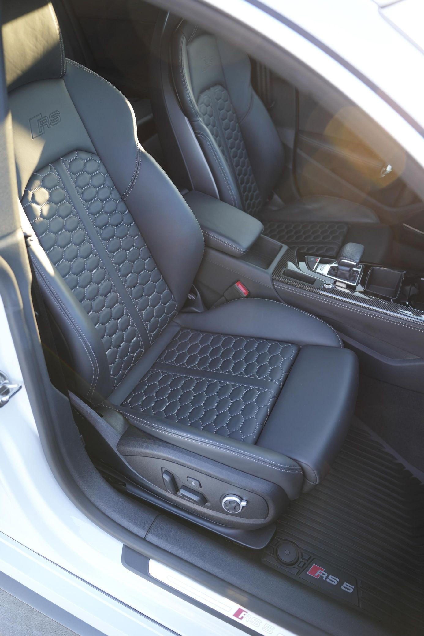 2023 Audi RS5 Sportback - Image 30