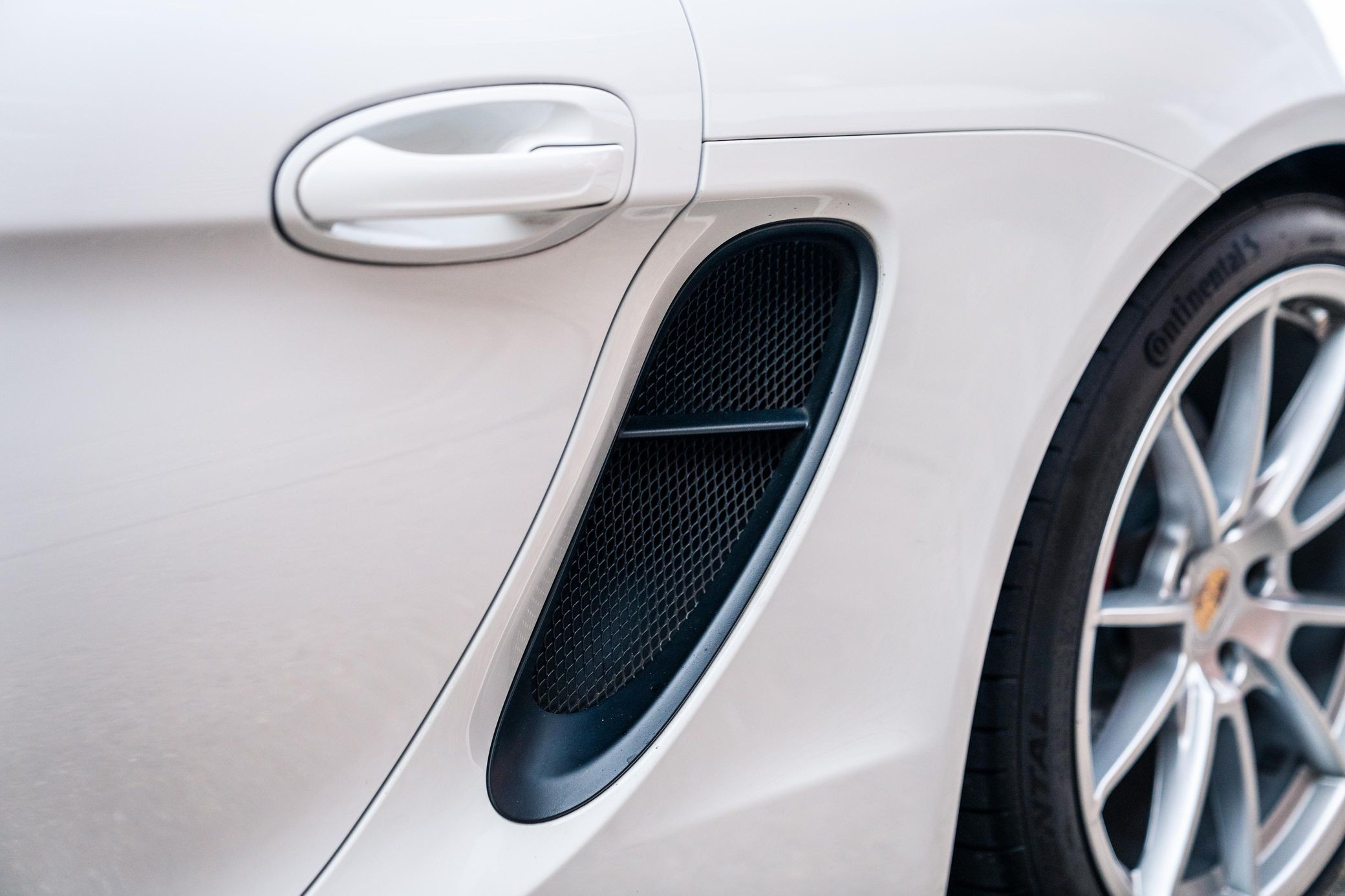 2016 Porsche Boxster Spyder - Image 69