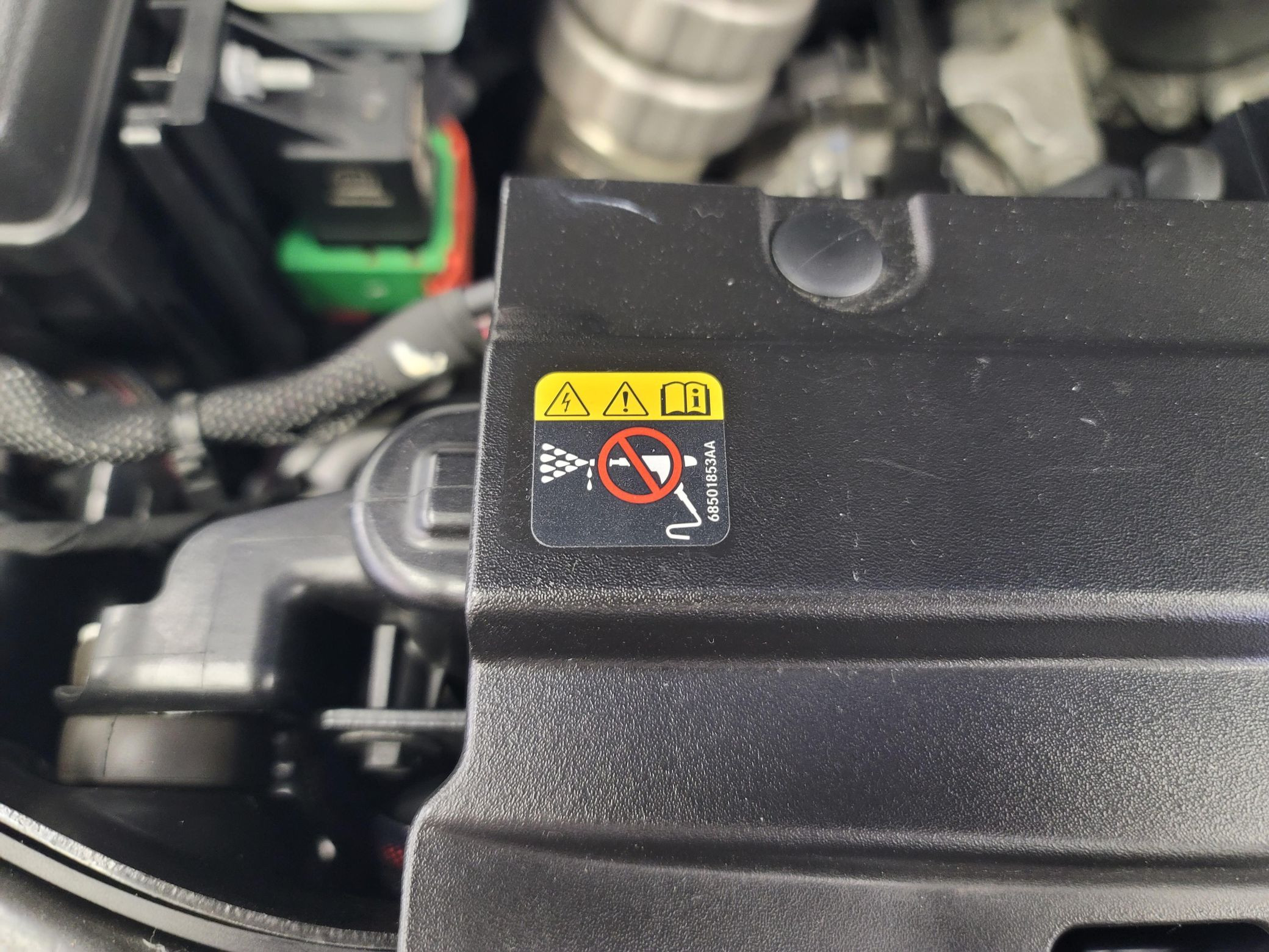 2023 Jeep Wrangler Rubicon - Image 14