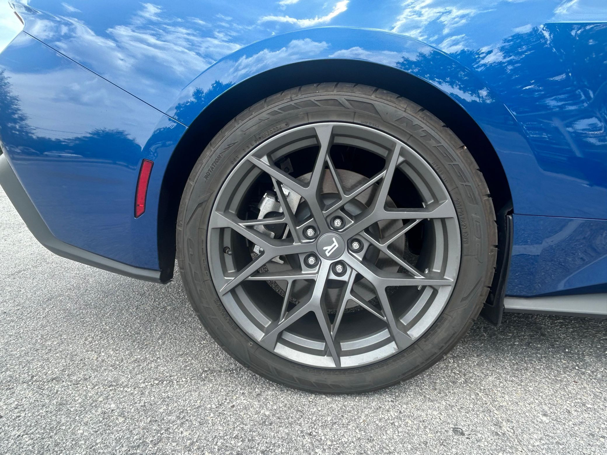 2024 Ford Mustang GT - Image 36