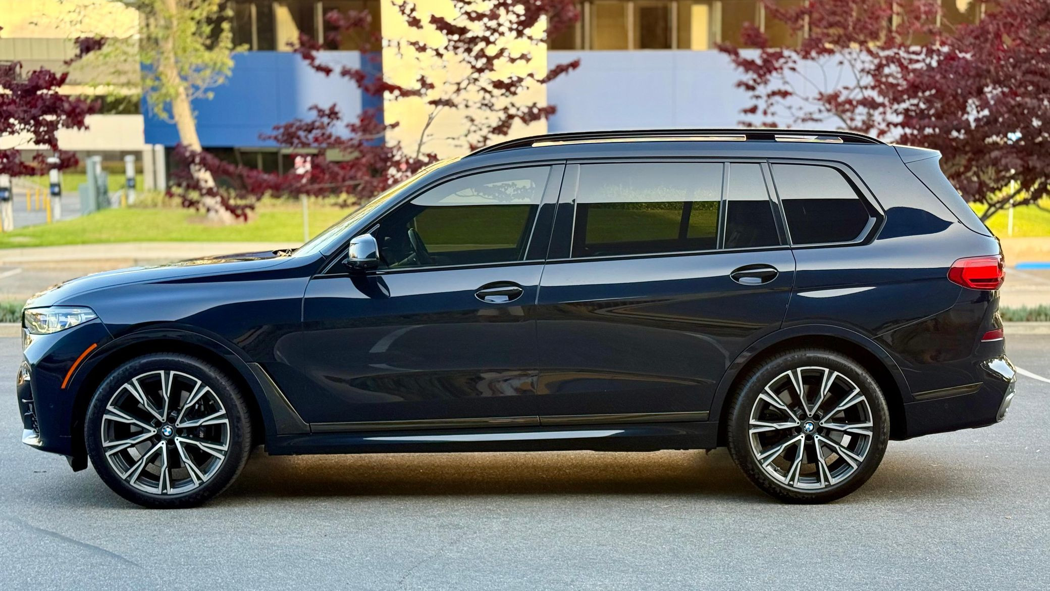 2021 BMW X7 M50i - Image 17