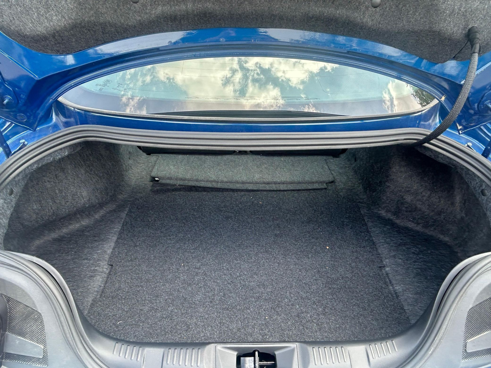 2024 Ford Mustang GT - Image 40