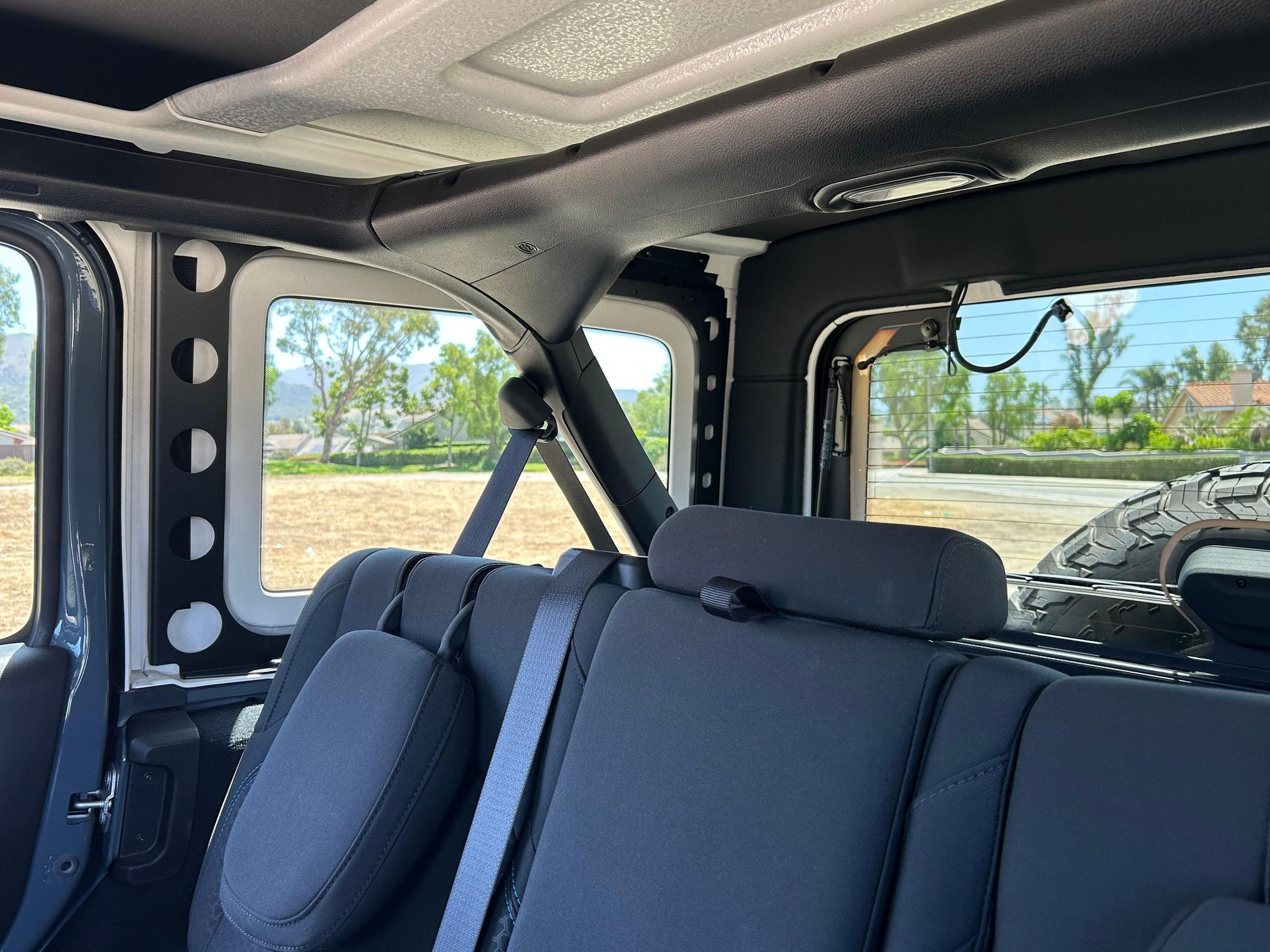 2024 Jeep Wrangler Rubicon 4xe - Image 52