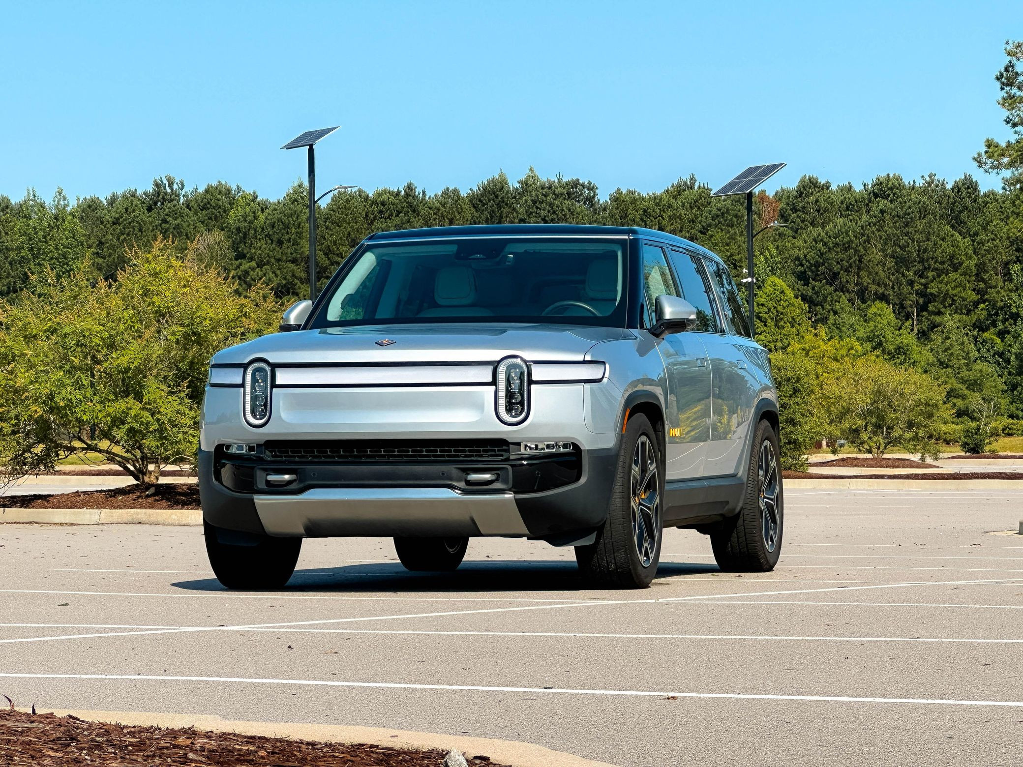 2023 Rivian R1S Adventure Edition - Image 50