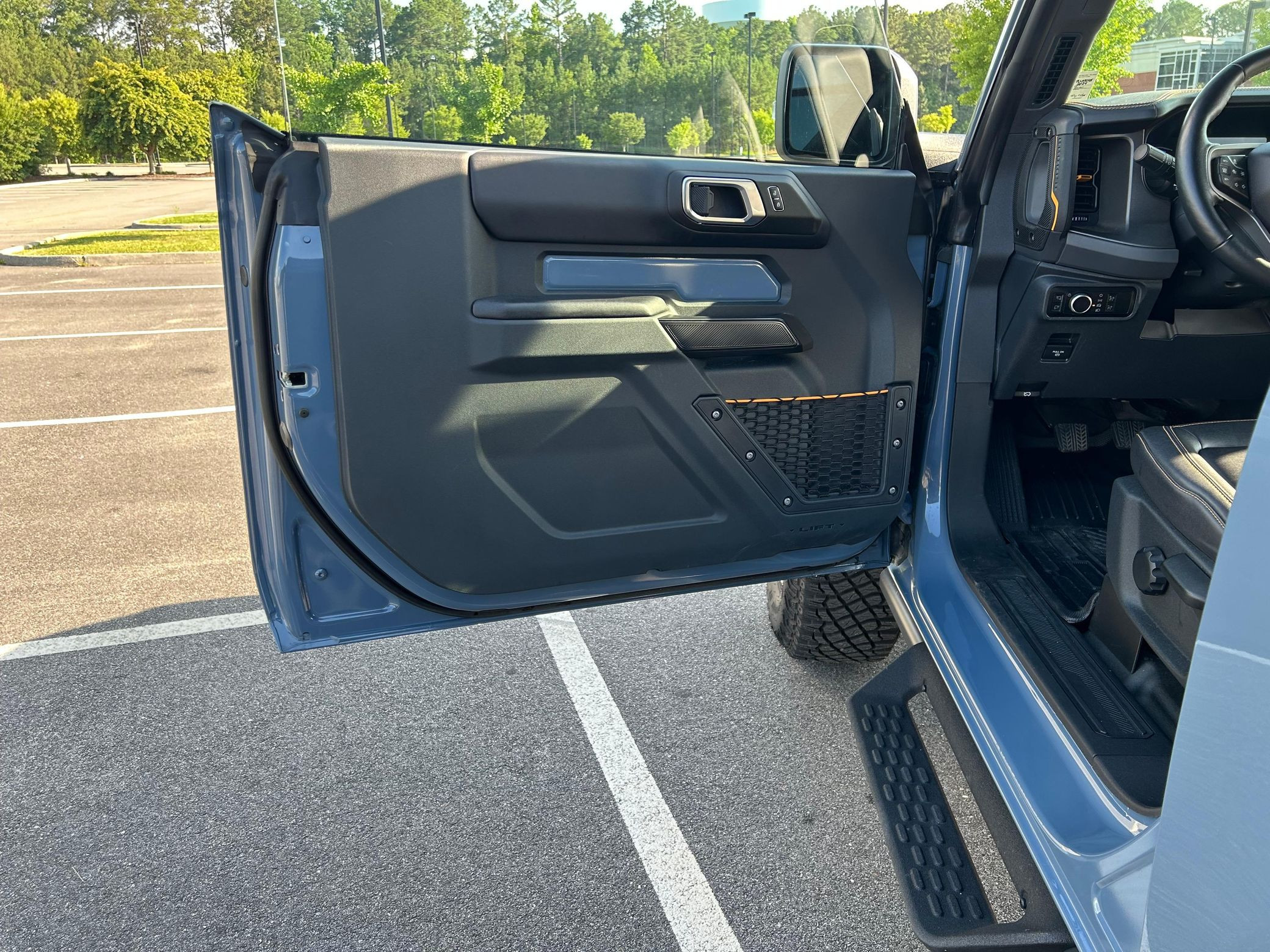 2024 Ford Bronco Badlands - Image 51