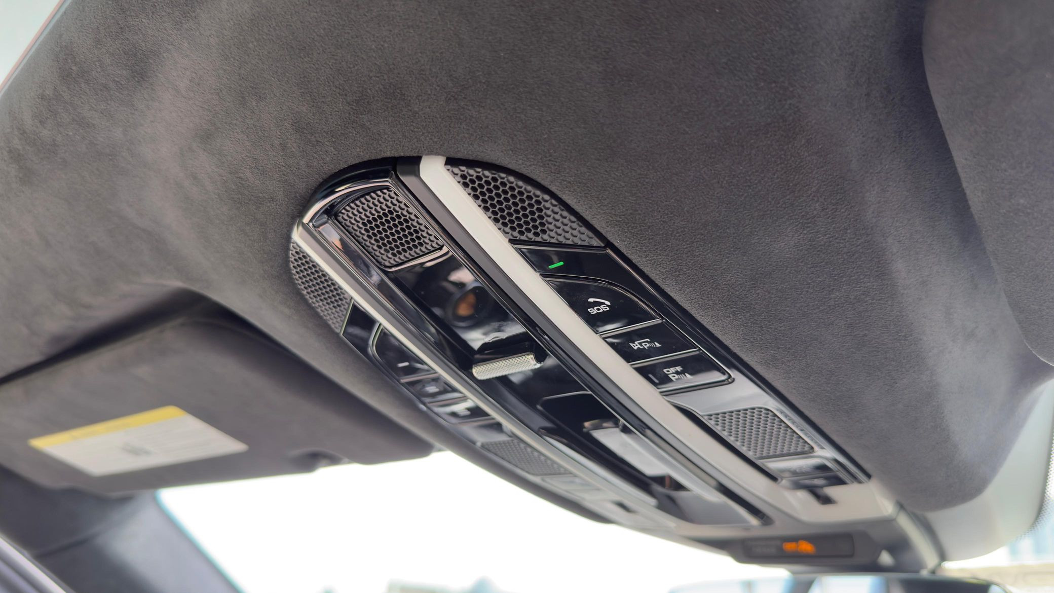 2019 Porsche Cayenne Turbo - Image 49