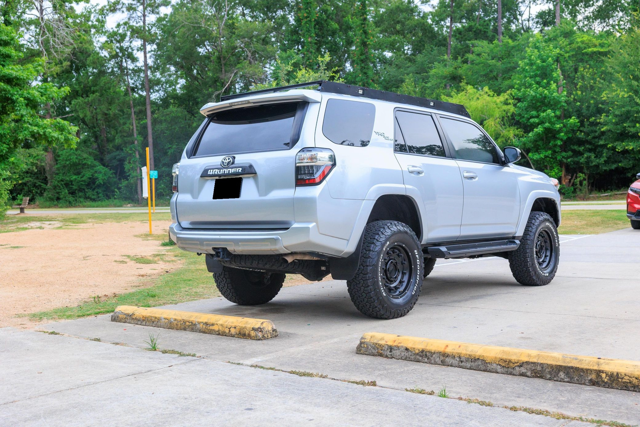 2023 Toyota 4Runner TRD Off-Road - Image 36