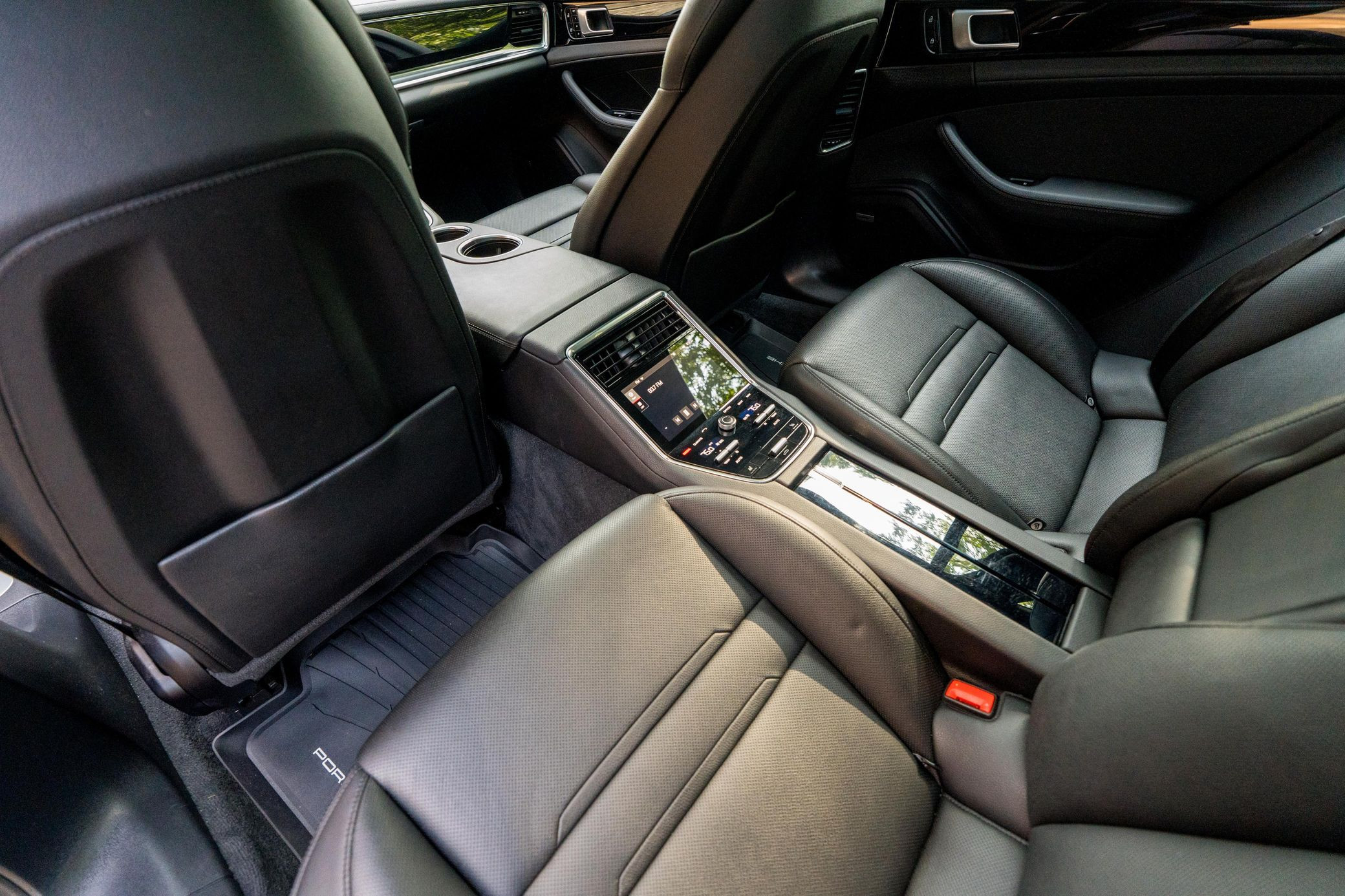 2020 Porsche Panamera 4S - Image 32