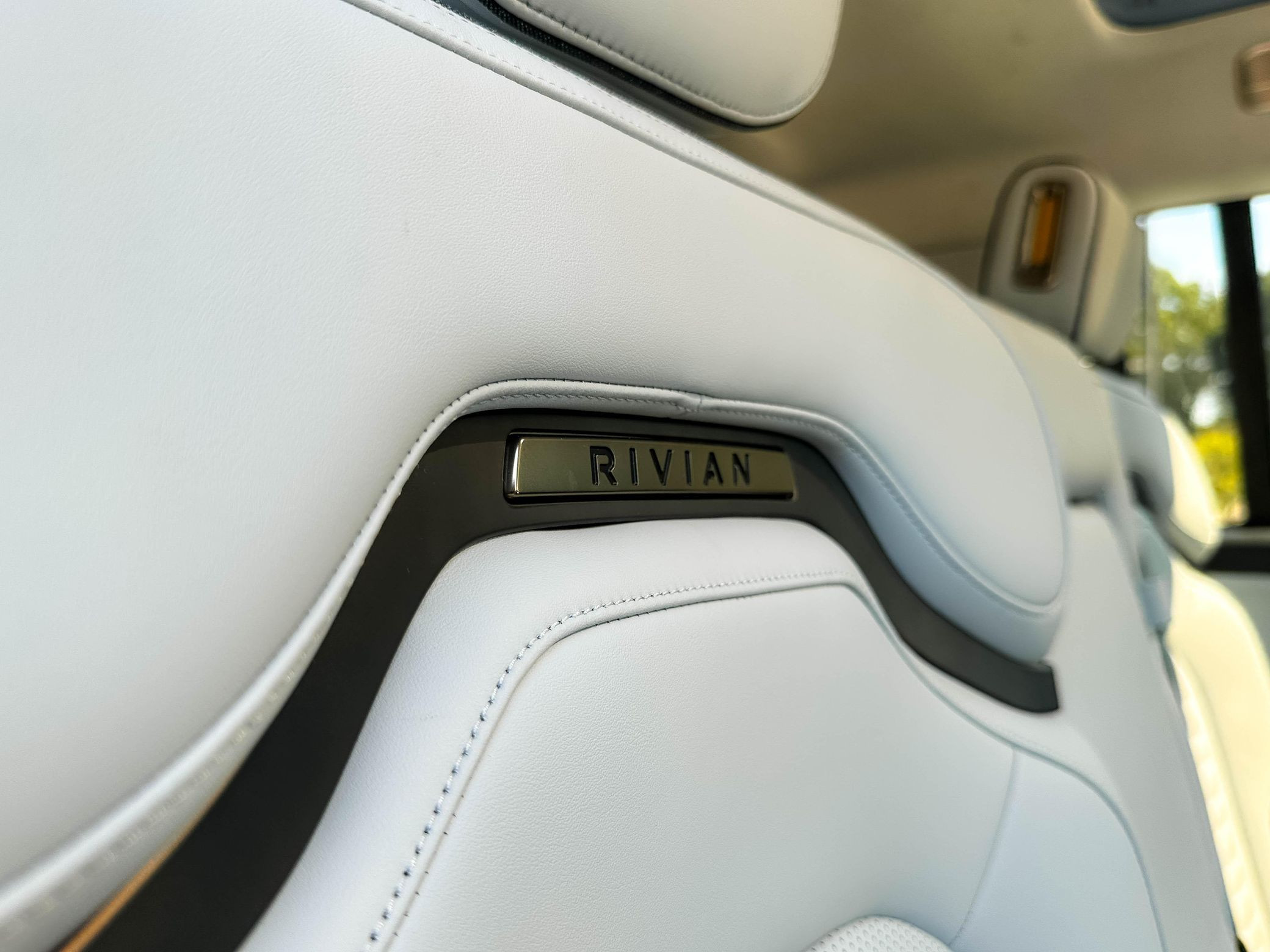 2023 Rivian R1S Adventure Edition - Image 53