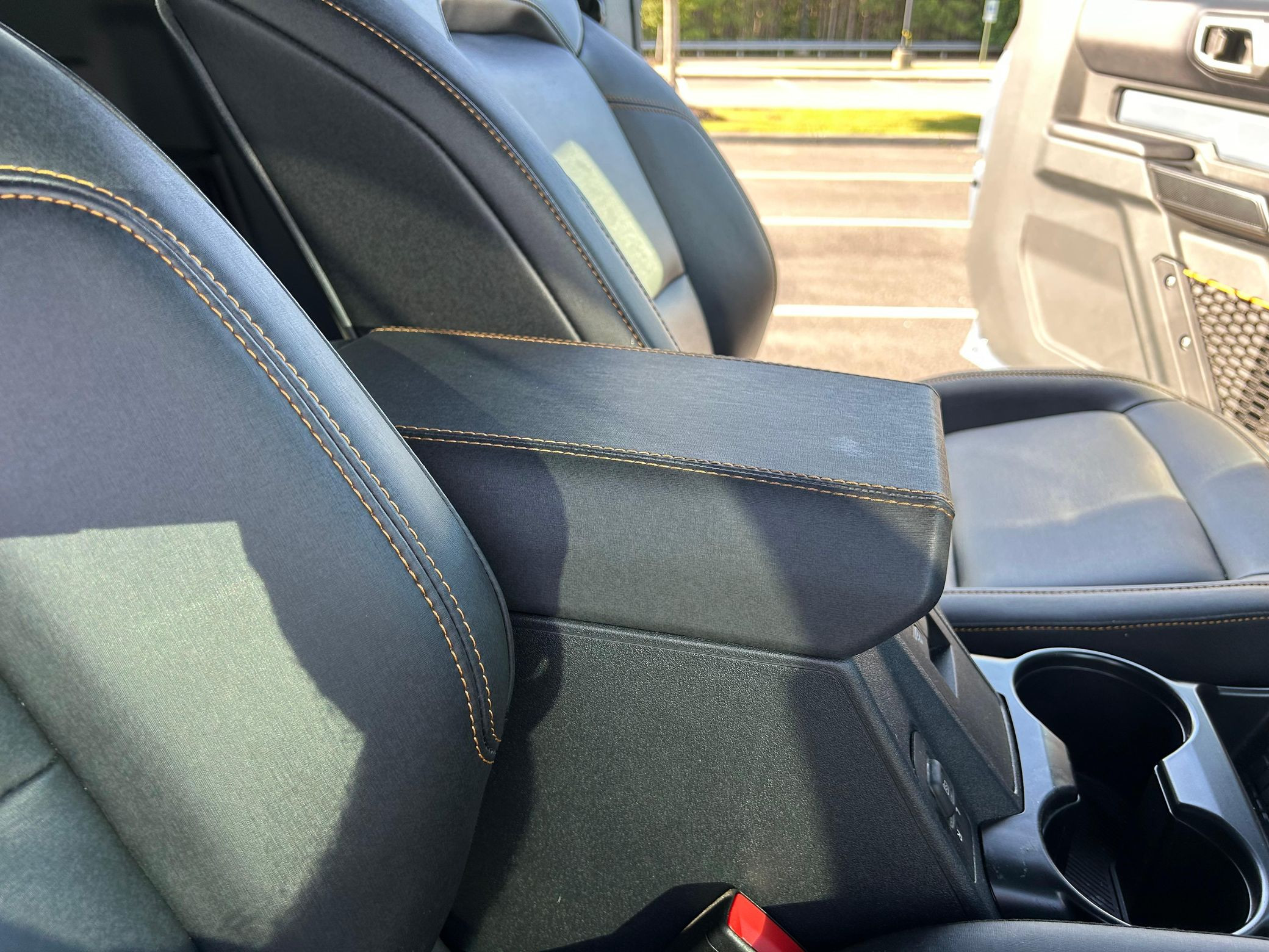 2024 Ford Bronco Badlands - Image 54