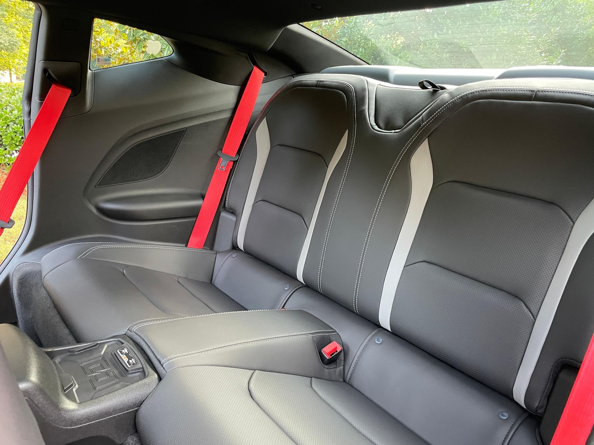 2024 Chevrolet Camaro 2SS 1LE - Image 12