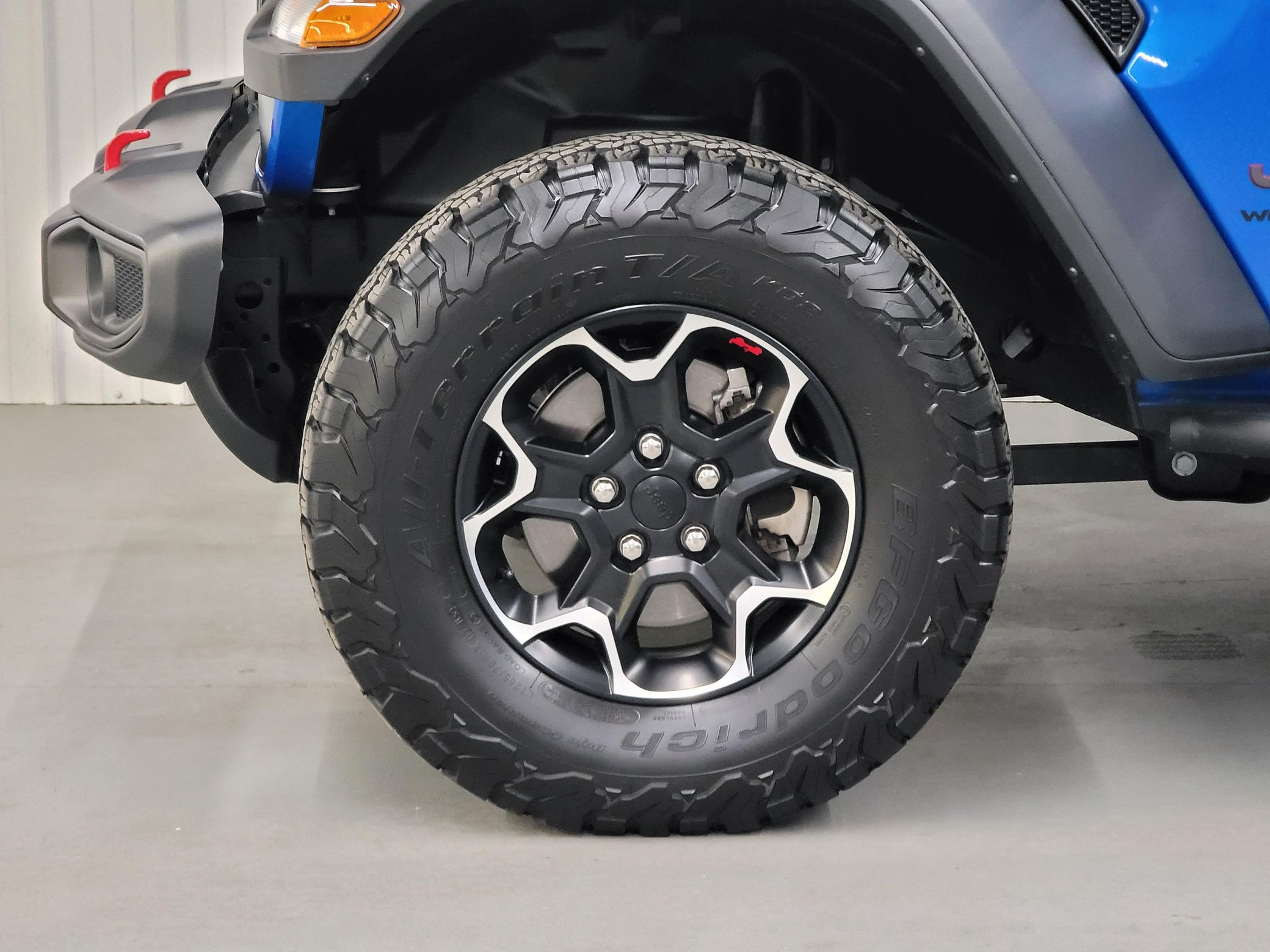 2023 Jeep Wrangler Rubicon - Image 31