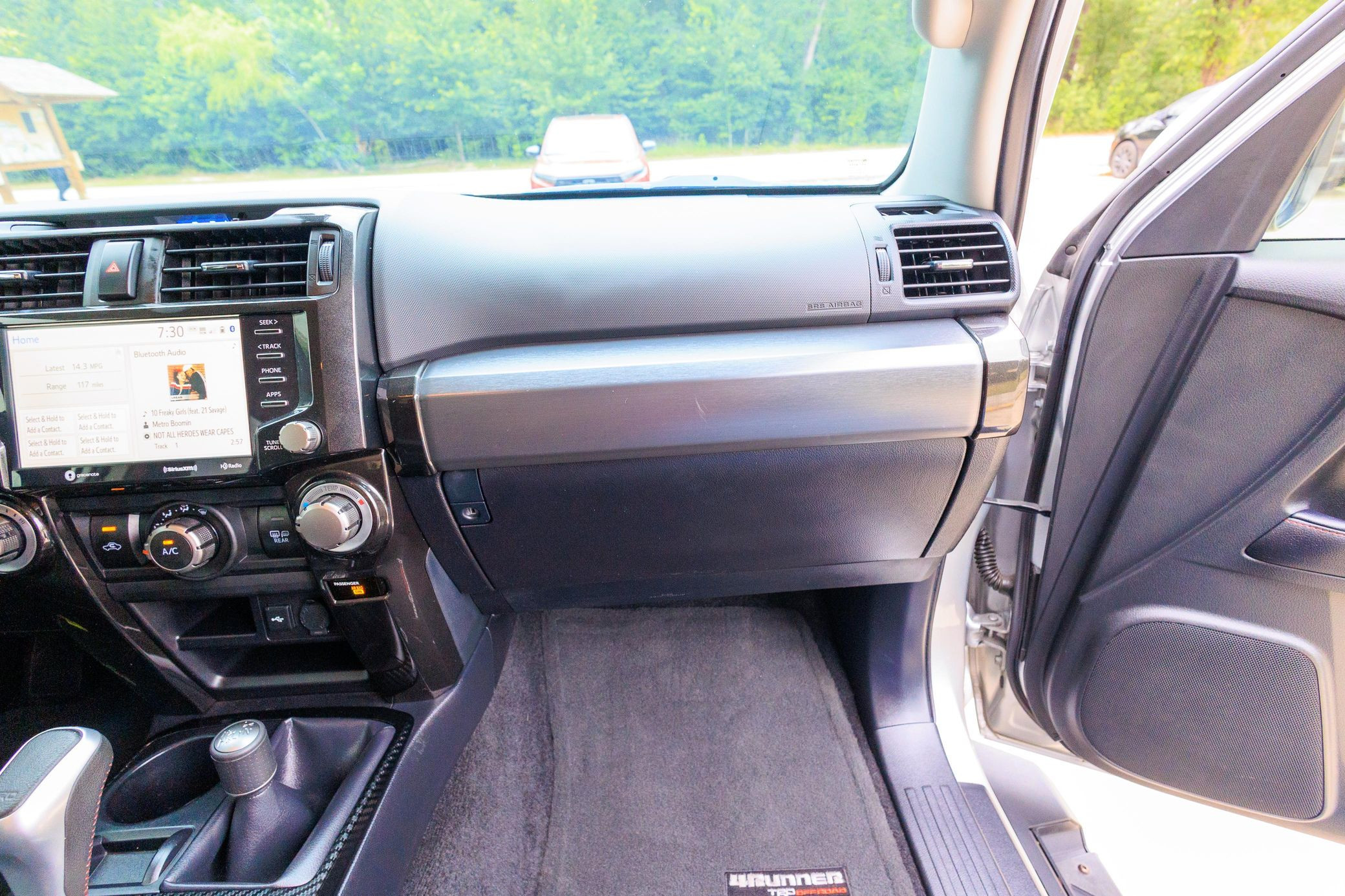 2023 Toyota 4Runner TRD Off-Road - Image 42