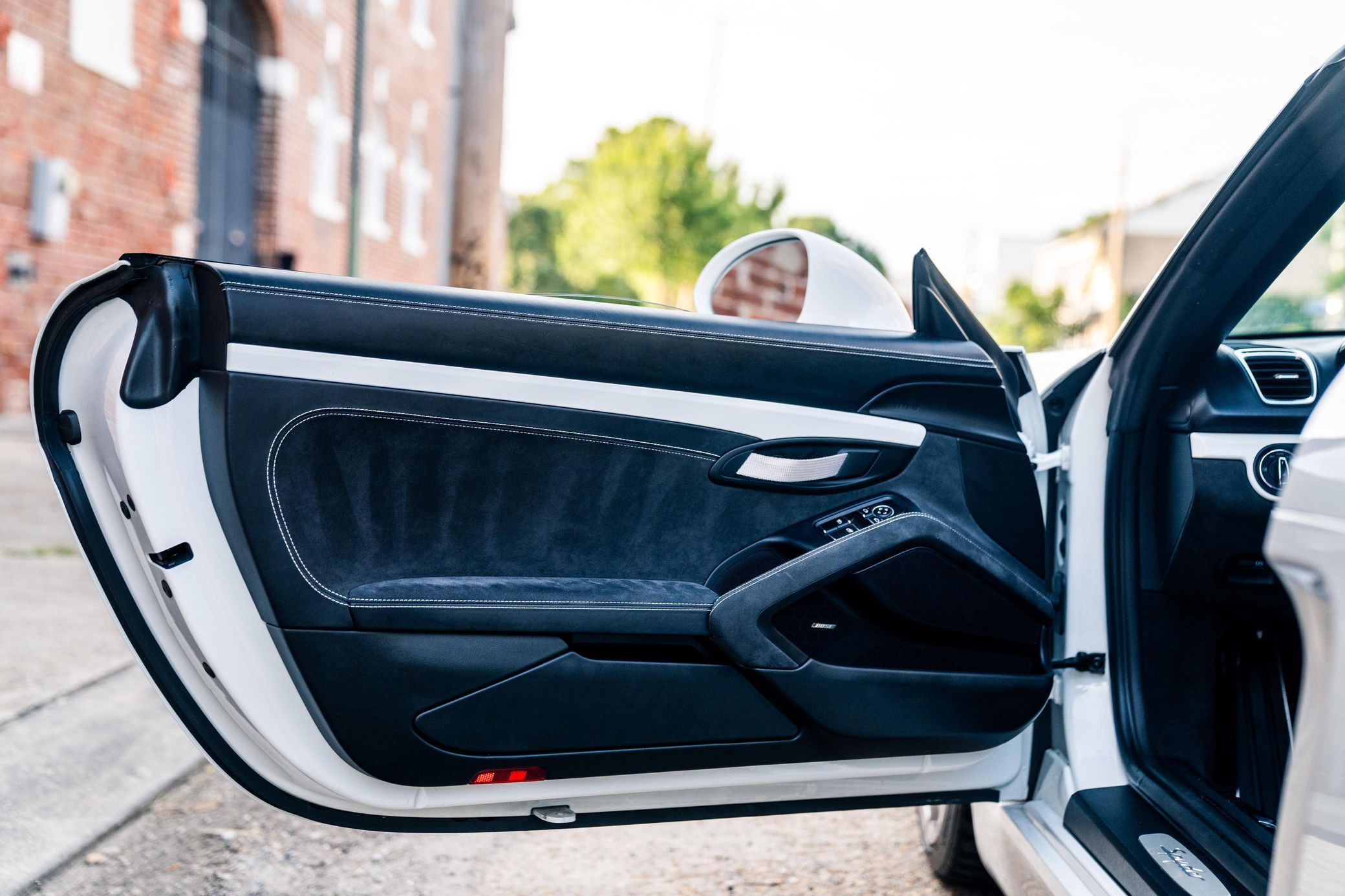 2016 Porsche Boxster Spyder - Image 3