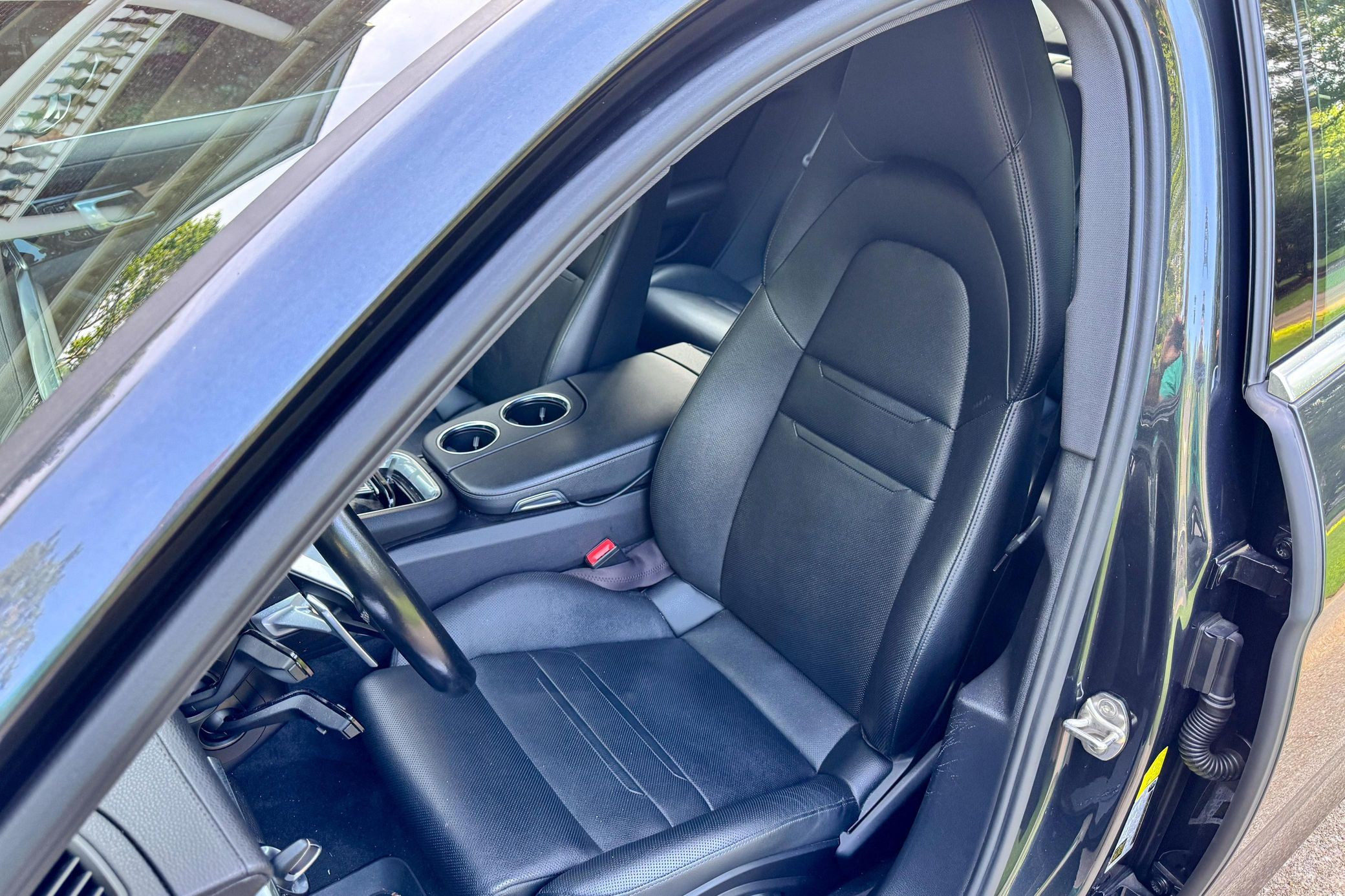 2020 Porsche Panamera 4S - Image 39