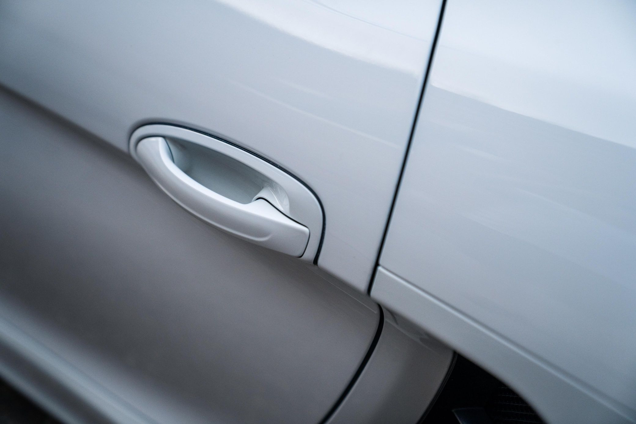 2016 Porsche Boxster Spyder - Image 4