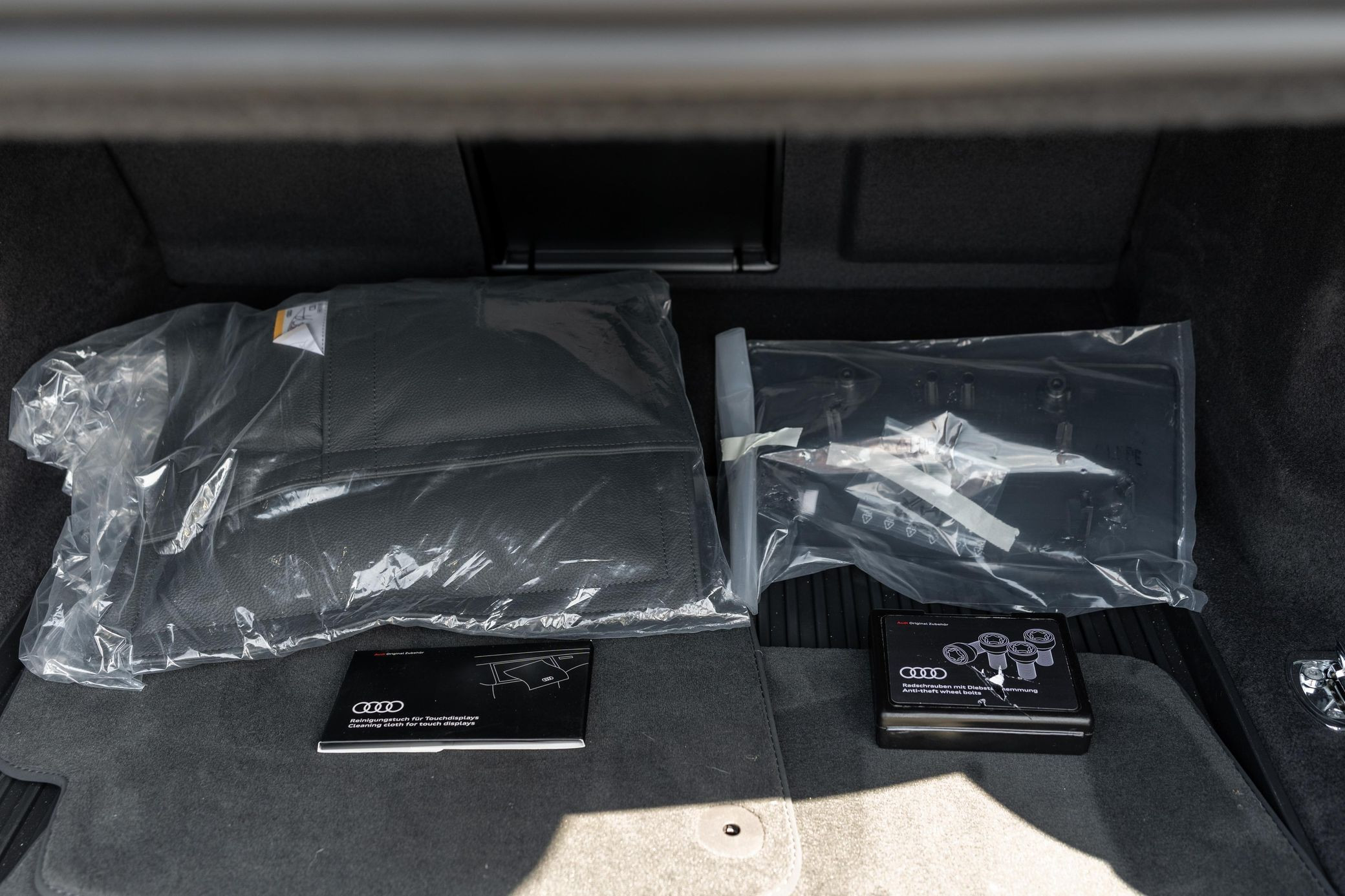 2025 Audi S8 - Image 61