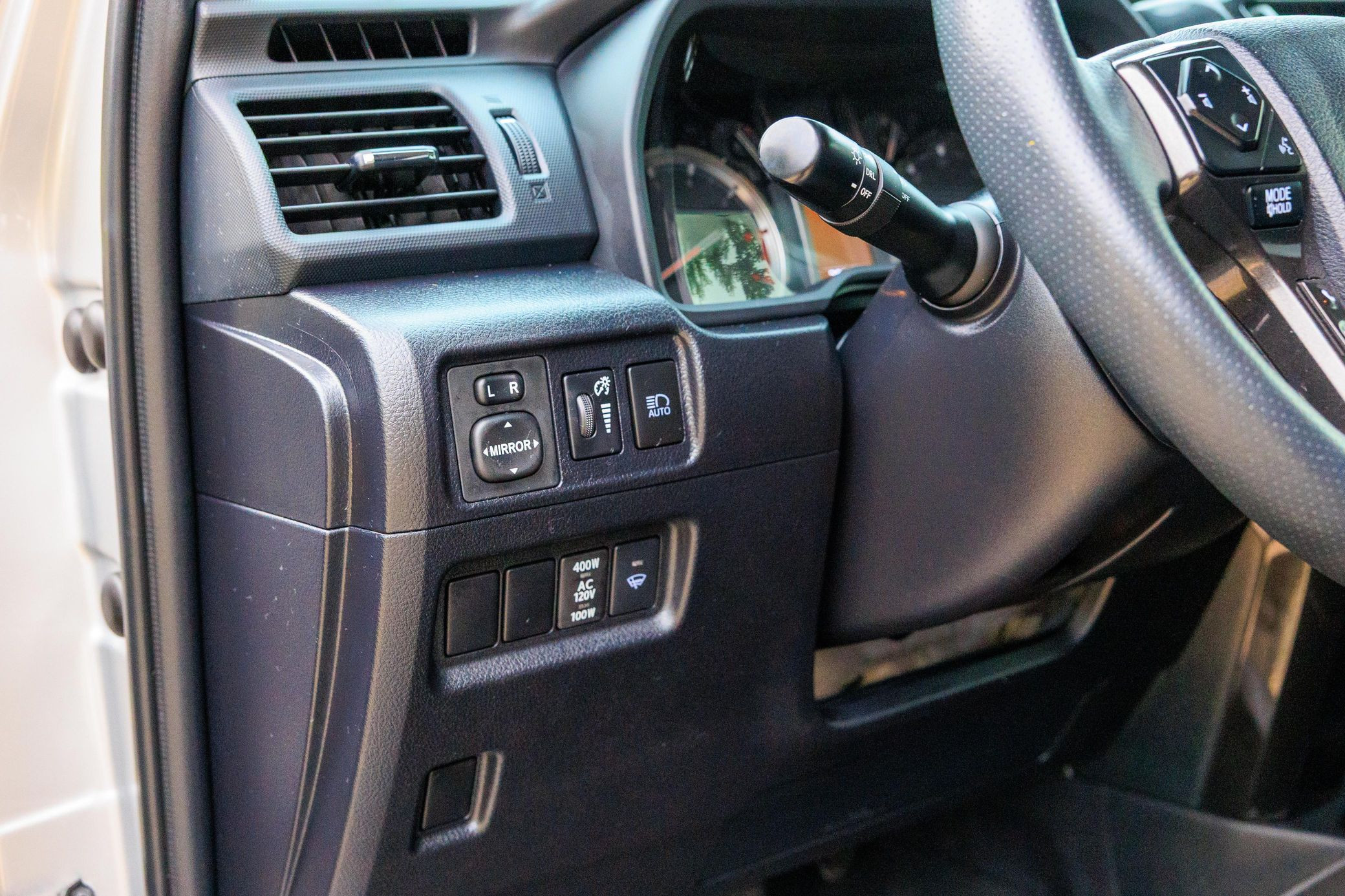 2023 Toyota 4Runner TRD Off-Road - Image 49