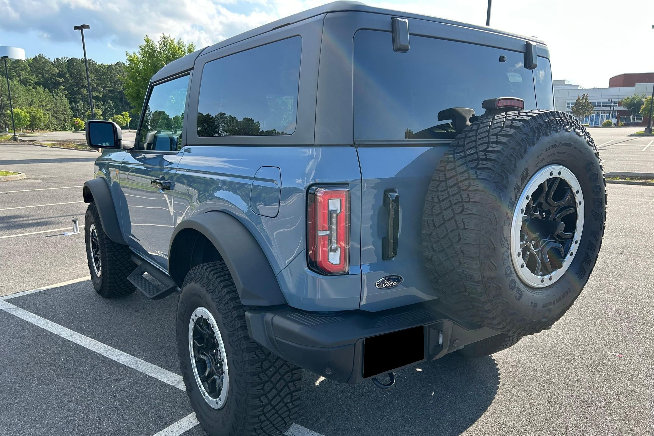 2024 Ford Bronco Badlands - Image 3