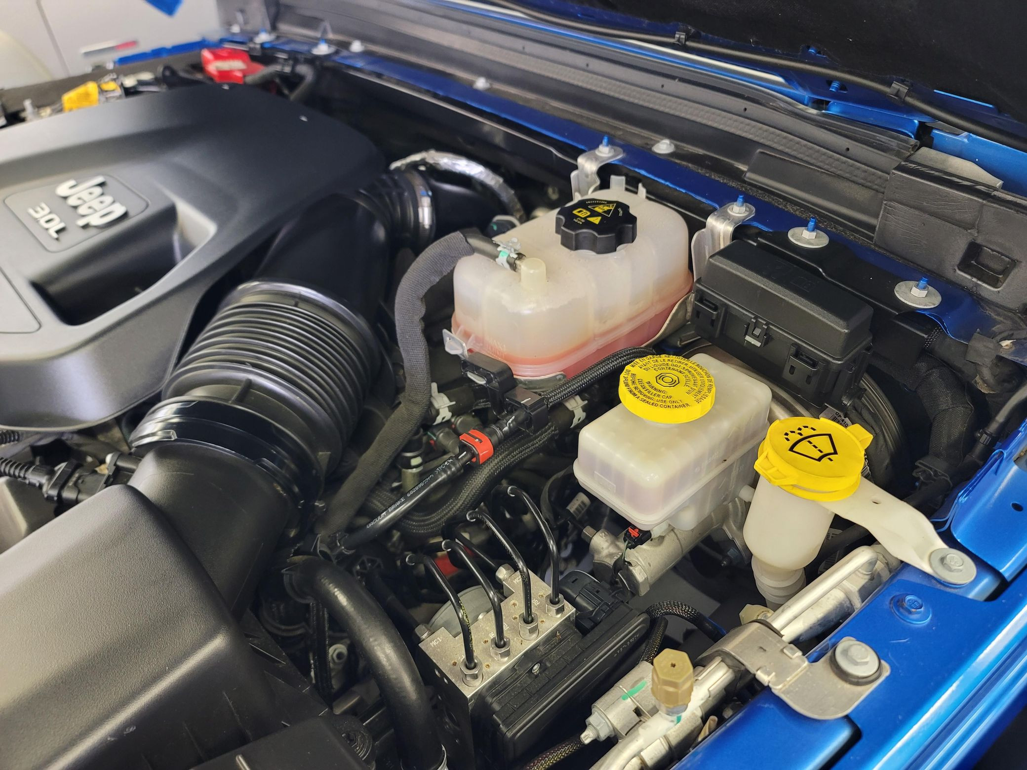 2023 Jeep Wrangler Rubicon - Image 39