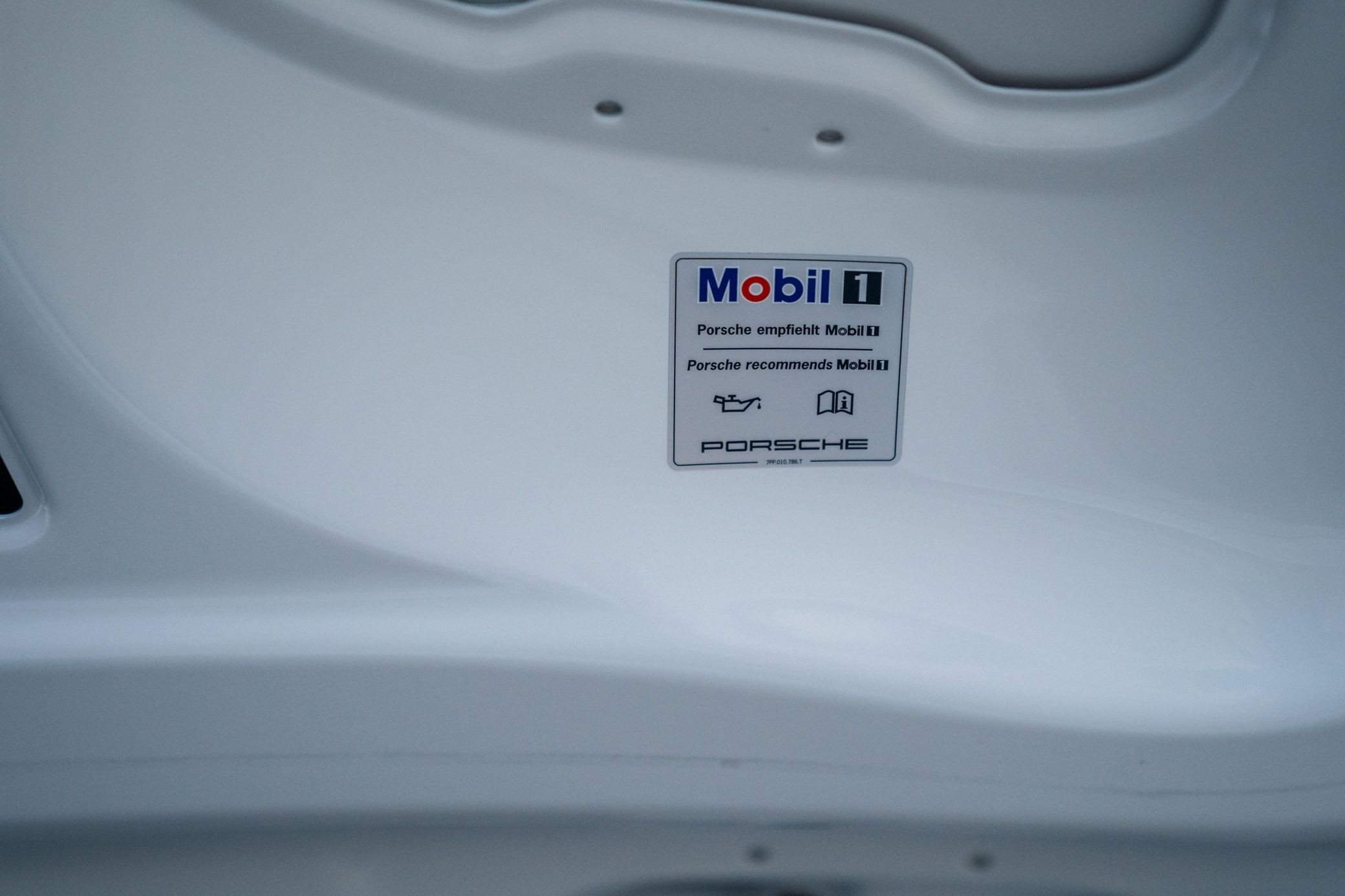 2016 Porsche Boxster Spyder - Image 12