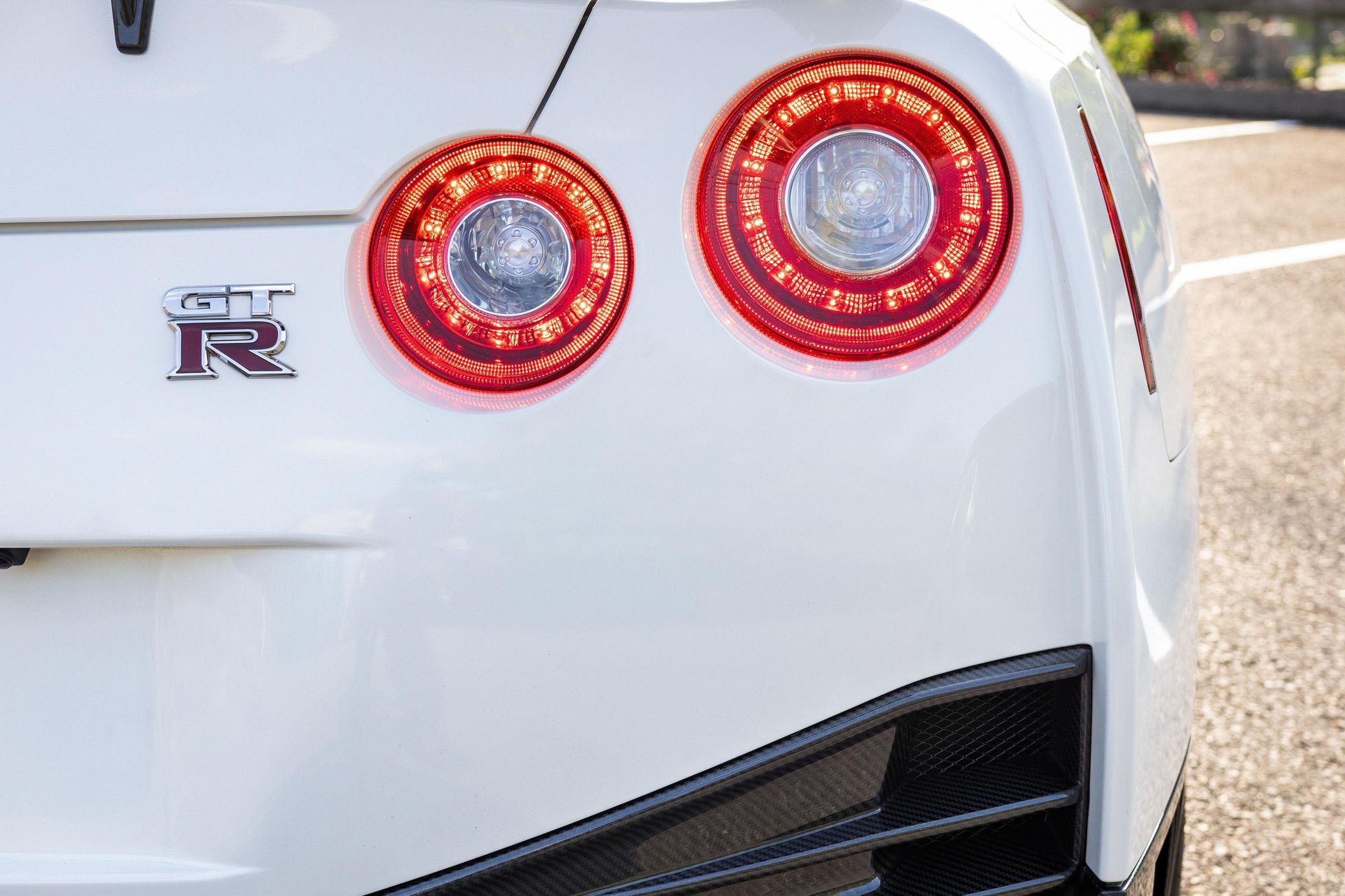 2015 Nissan GT-R NISMO - Image 53