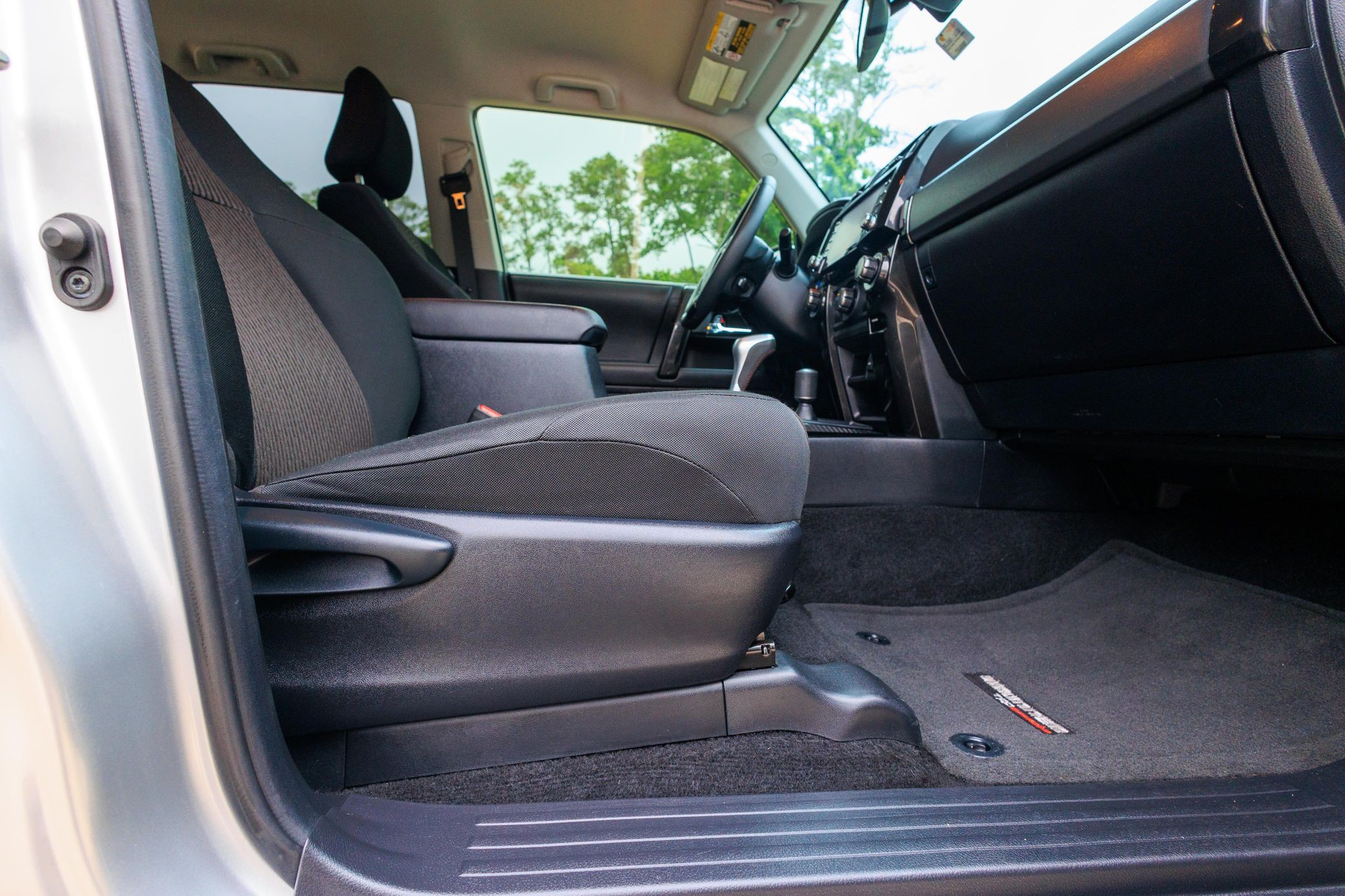 2023 Toyota 4Runner TRD Off-Road - Image 59