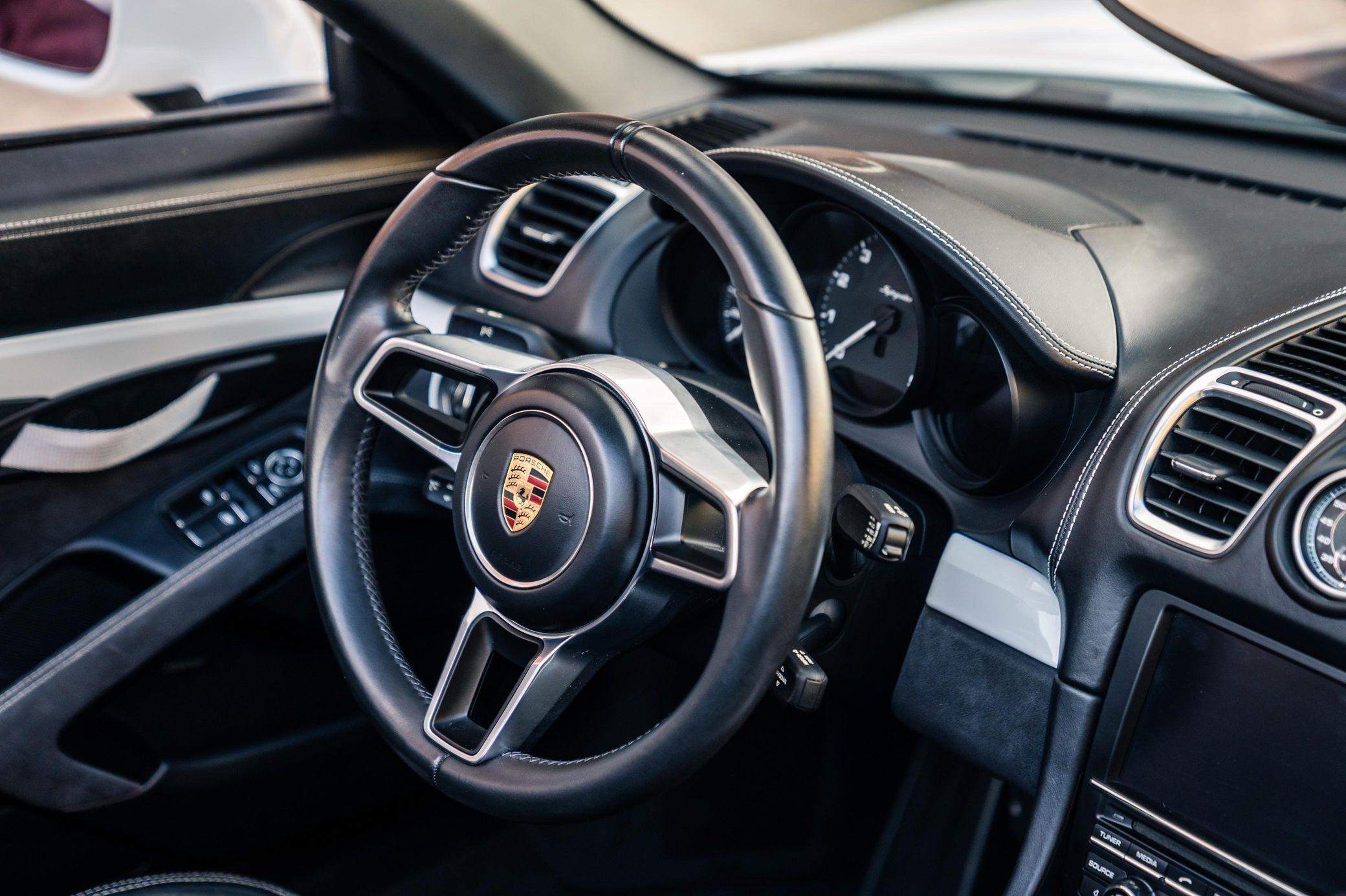 2016 Porsche Boxster Spyder - Image 20