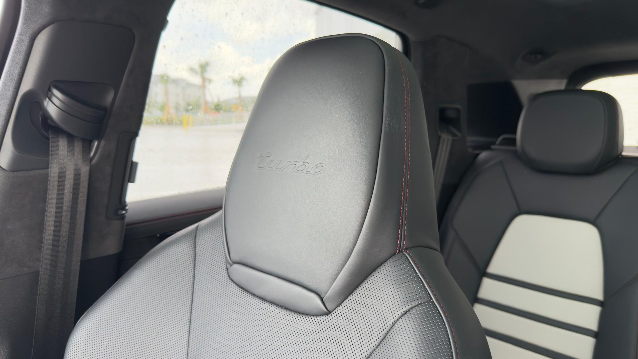 2019 Porsche Cayenne Turbo - Image 80