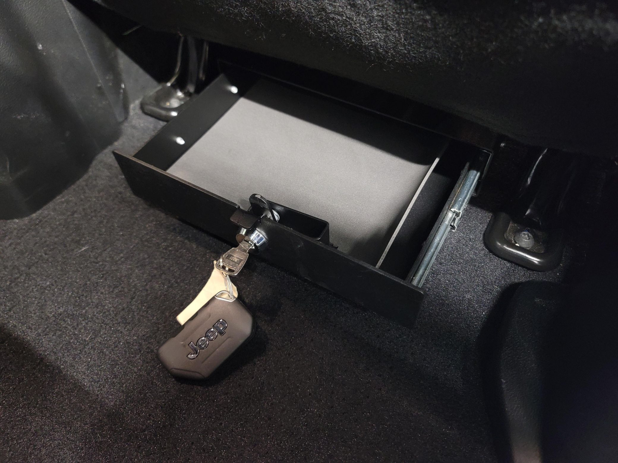 2023 Jeep Wrangler Rubicon - Image 60