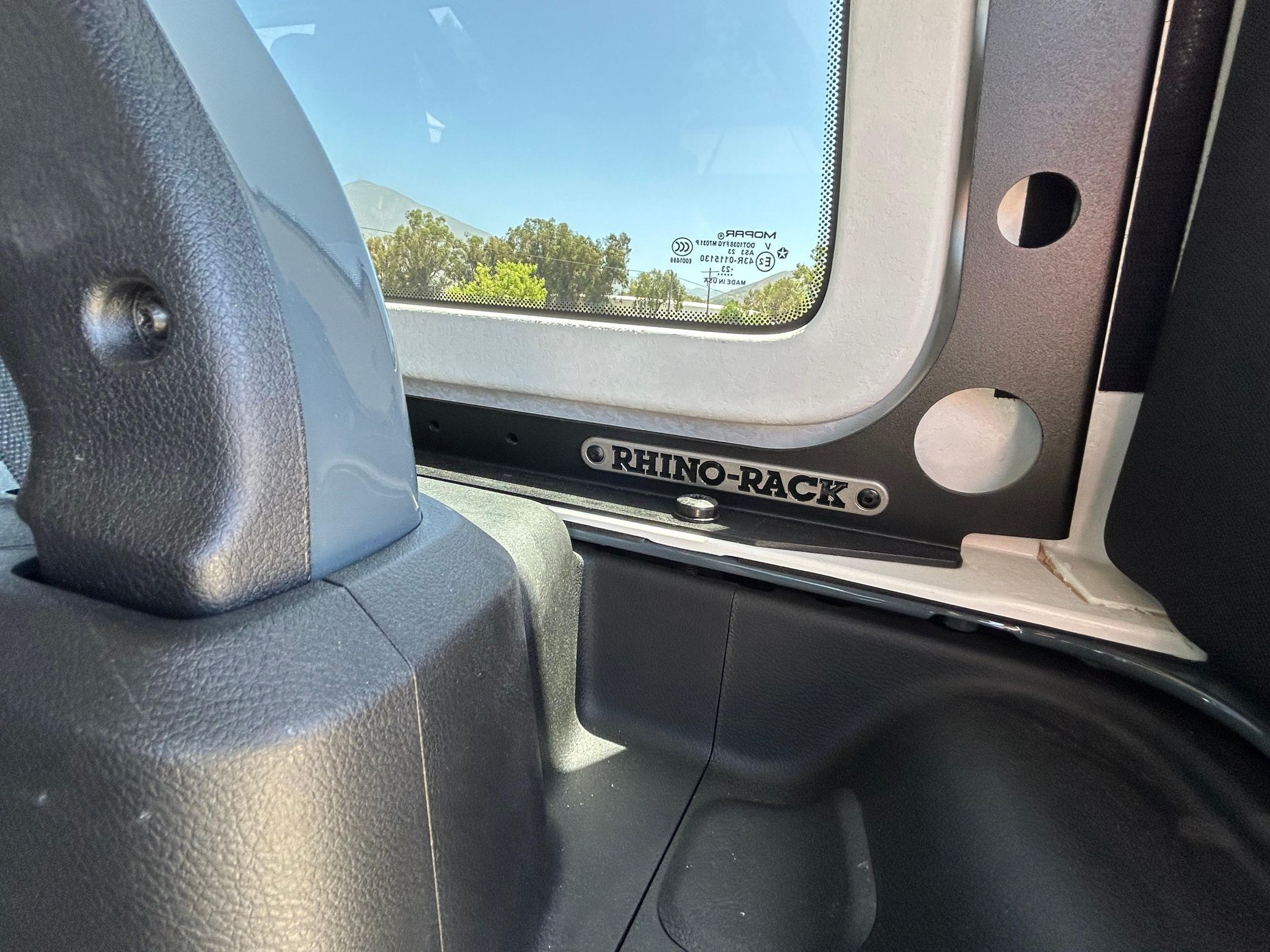 2024 Jeep Wrangler Rubicon 4xe - Image 11