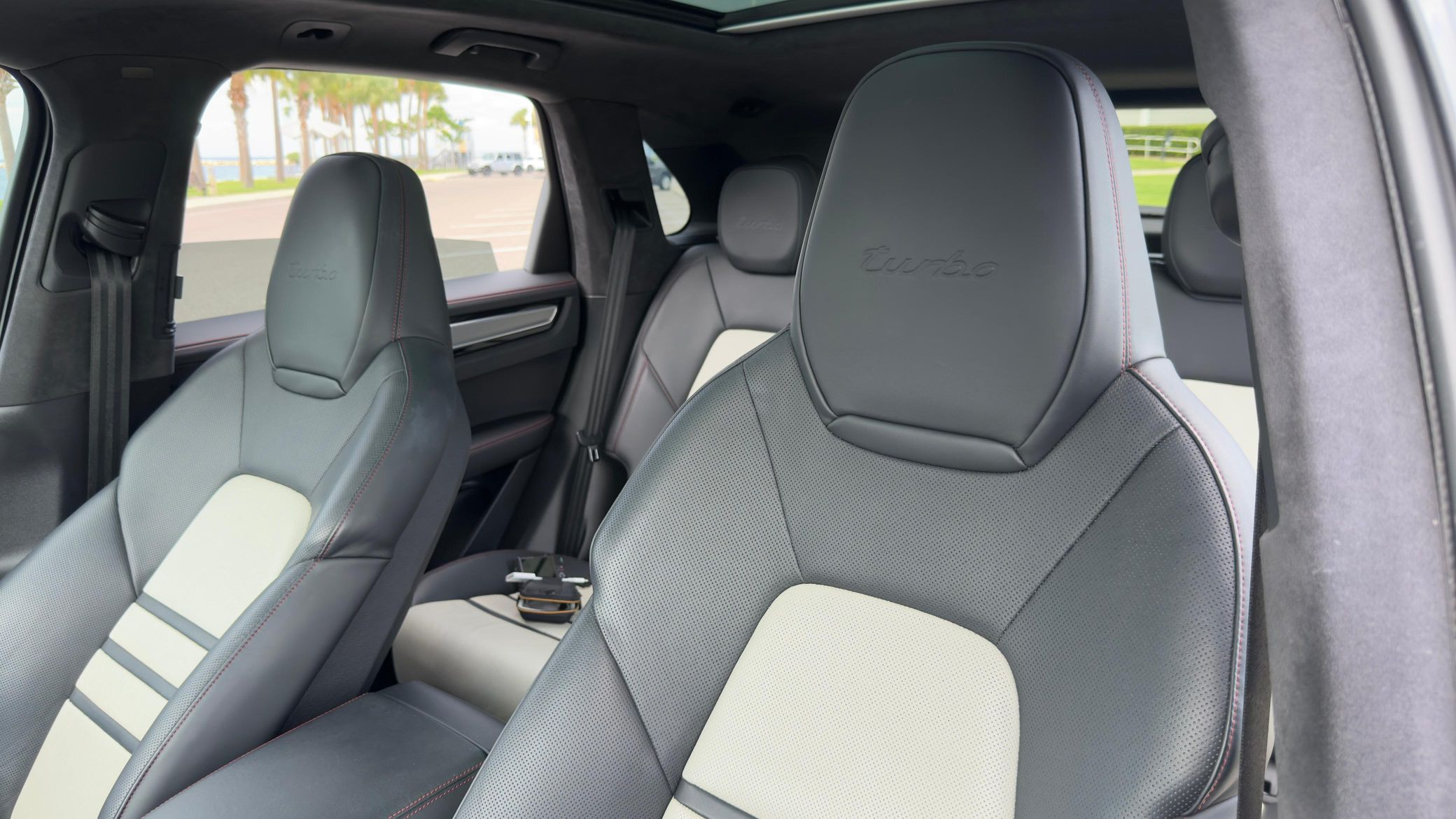 2019 Porsche Cayenne Turbo - Image 87