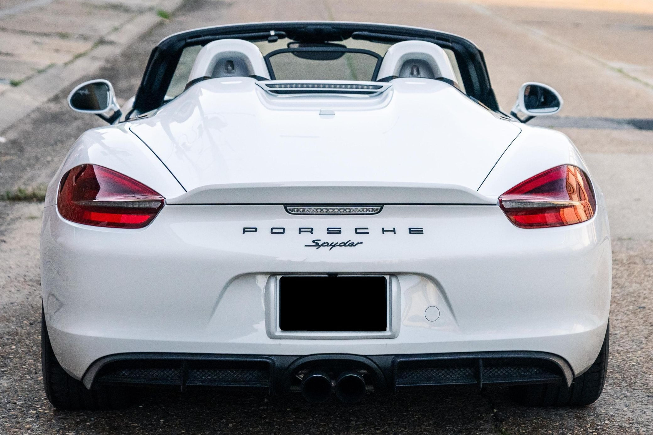 2016 Porsche Boxster Spyder - Image 35